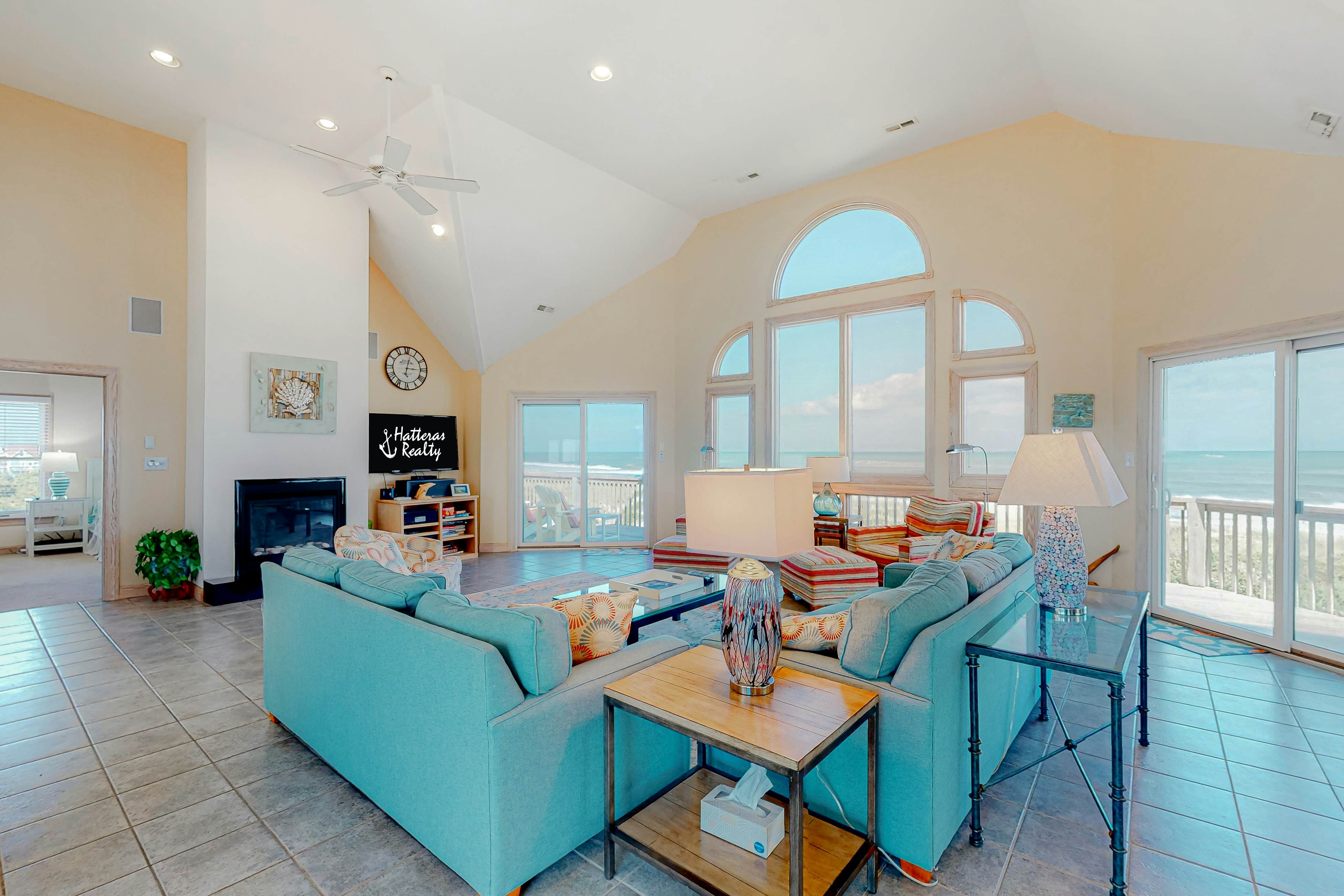 AV126 Doc Holiday 126