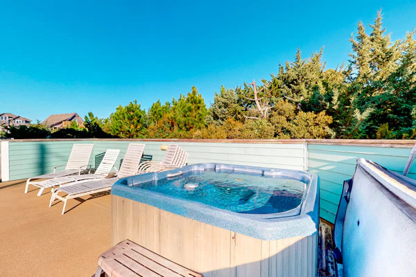 Dog-friendly home near beach with private pool, hot tub, pool table, decks & W/D