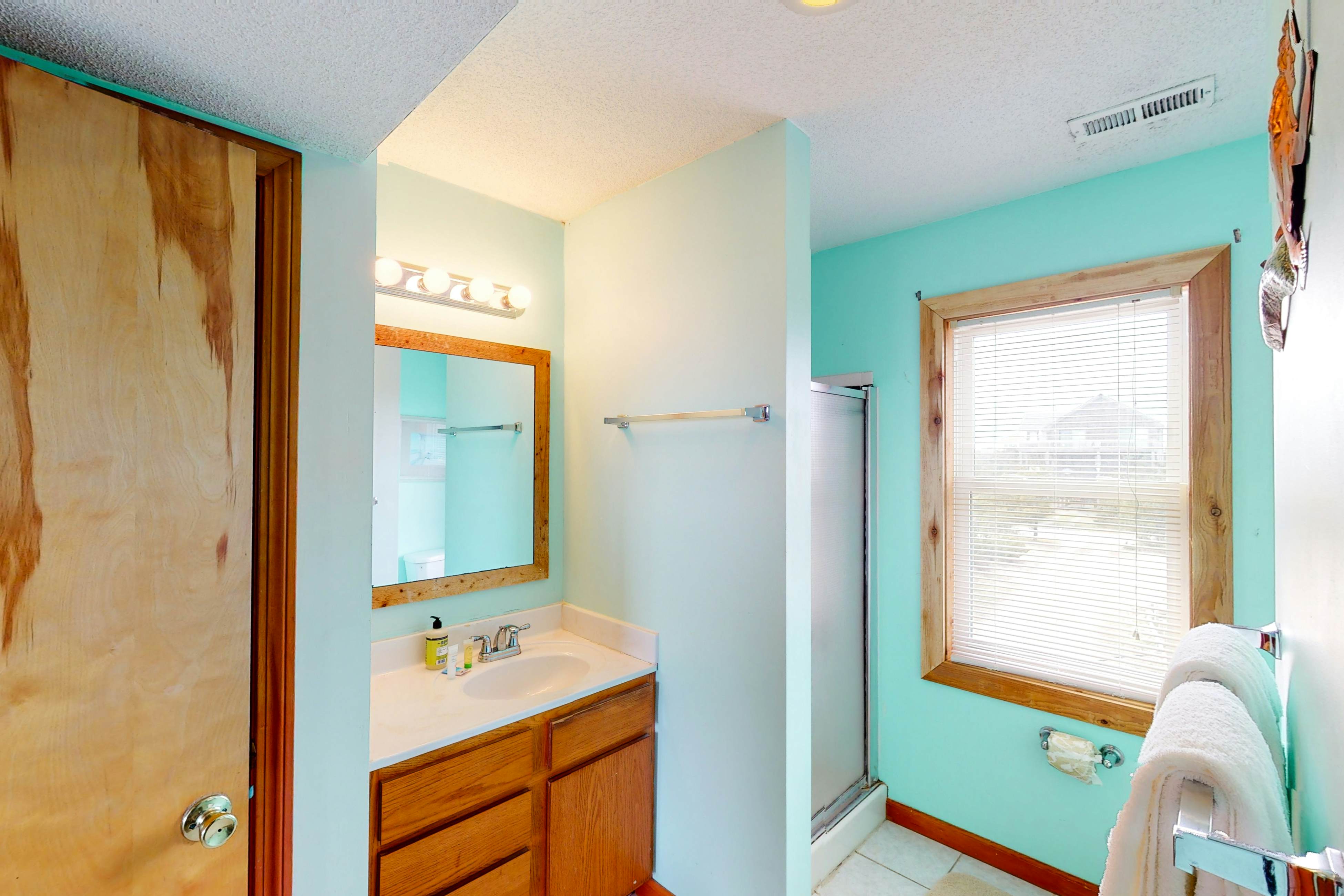 AVKS170 Three Sheets to the Wind  #70-1