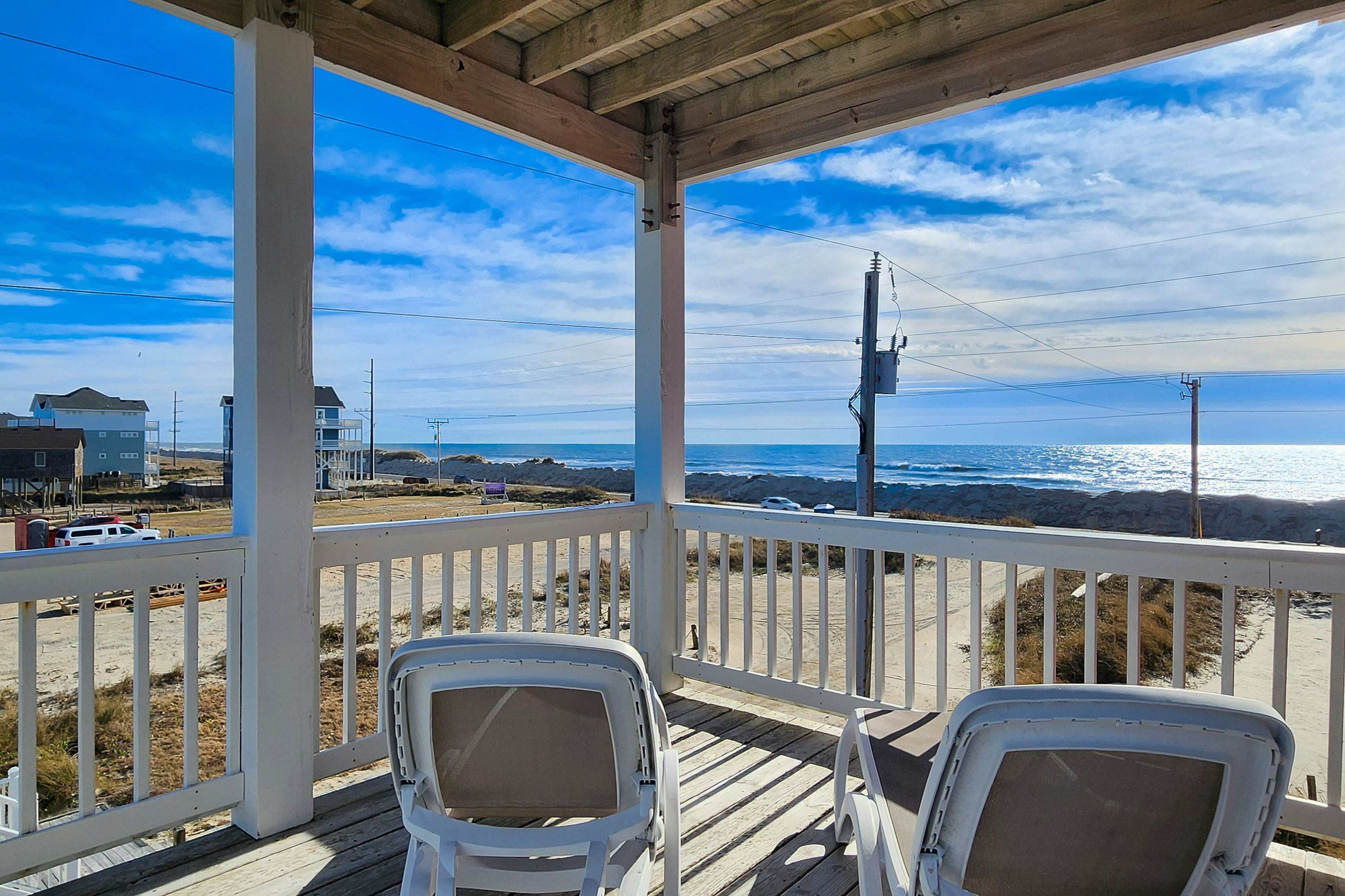 HALE124 3's a Charm 124