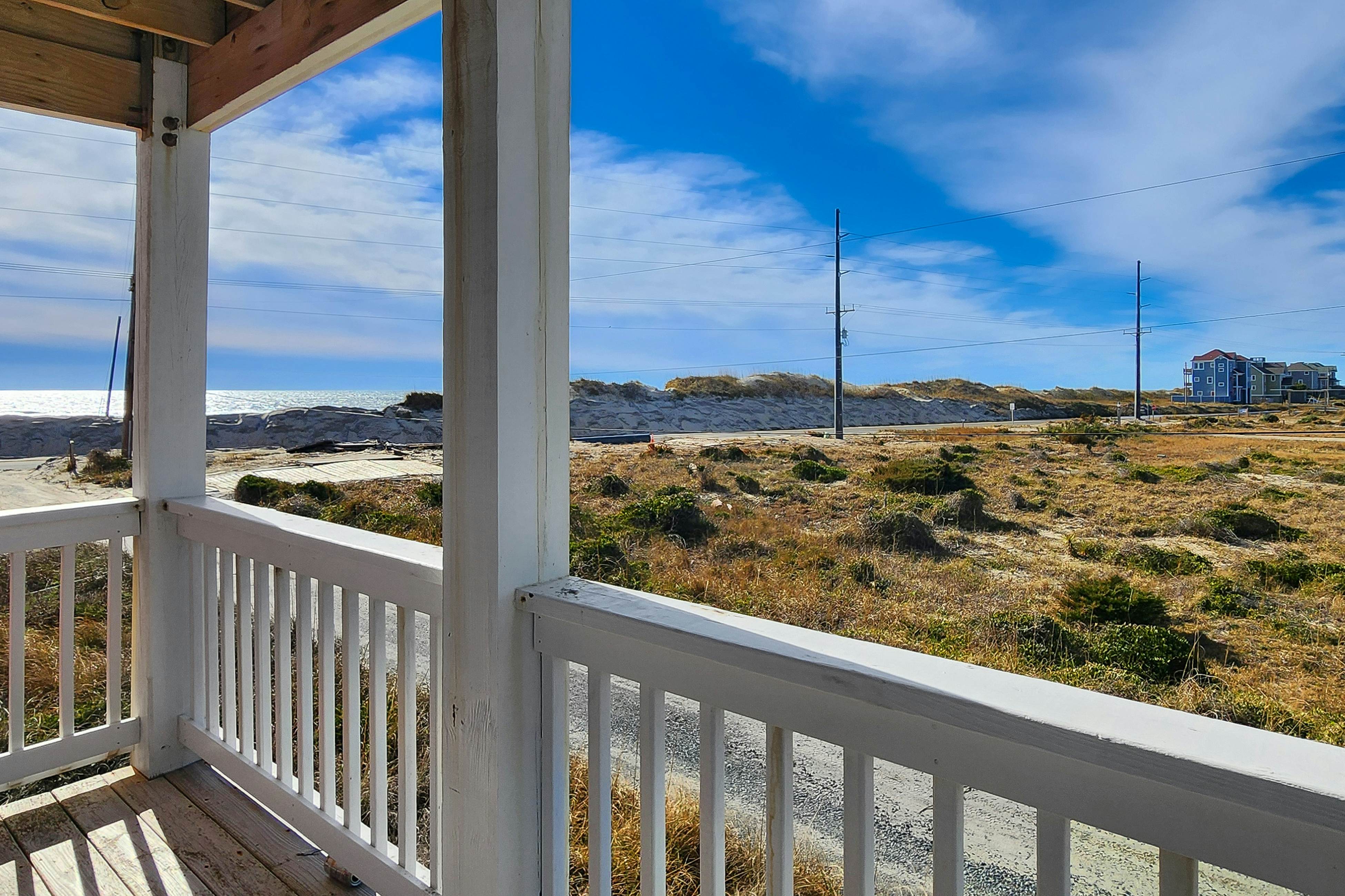 HALE124 3's a Charm 124