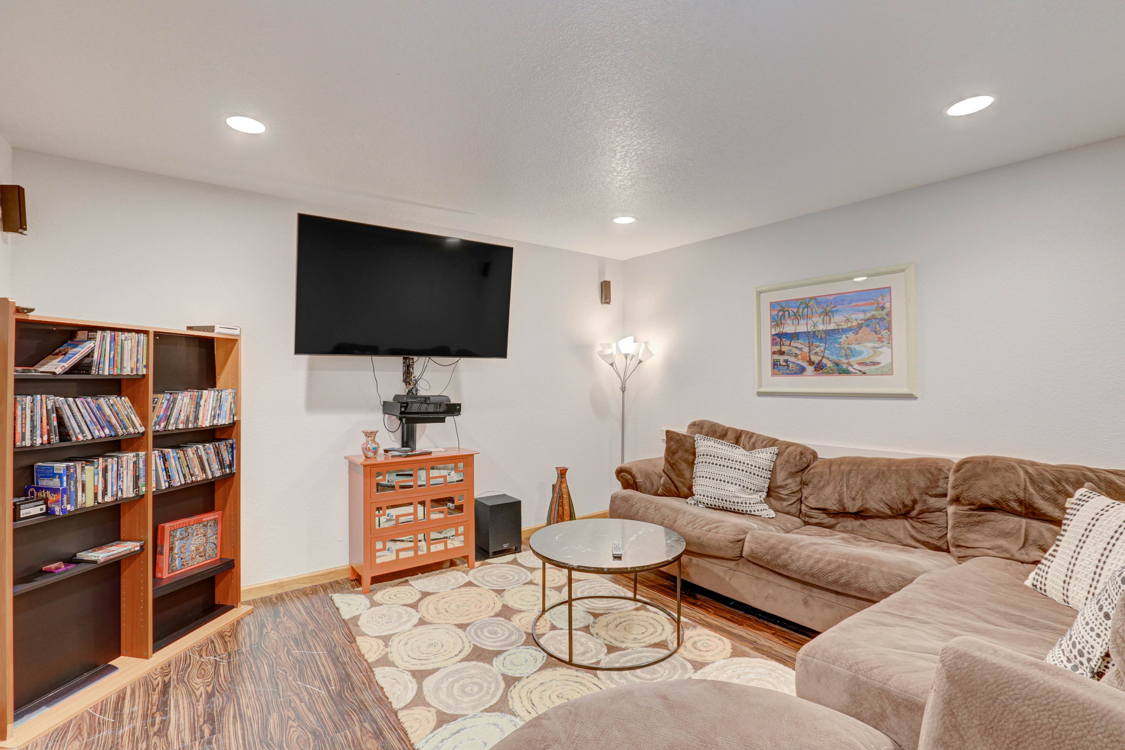 HALE124 3's a Charm 124