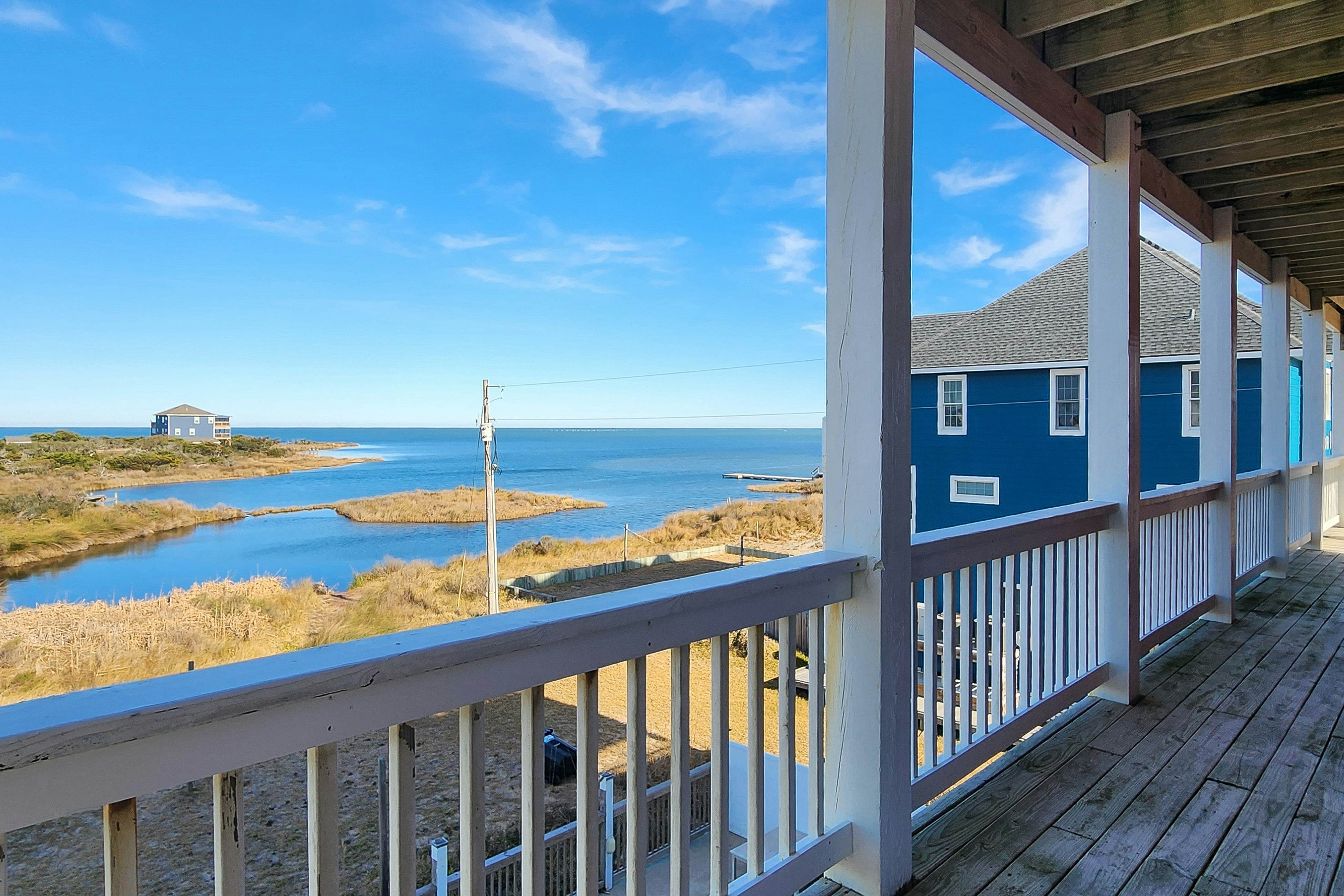 HALE124 3's a Charm 124