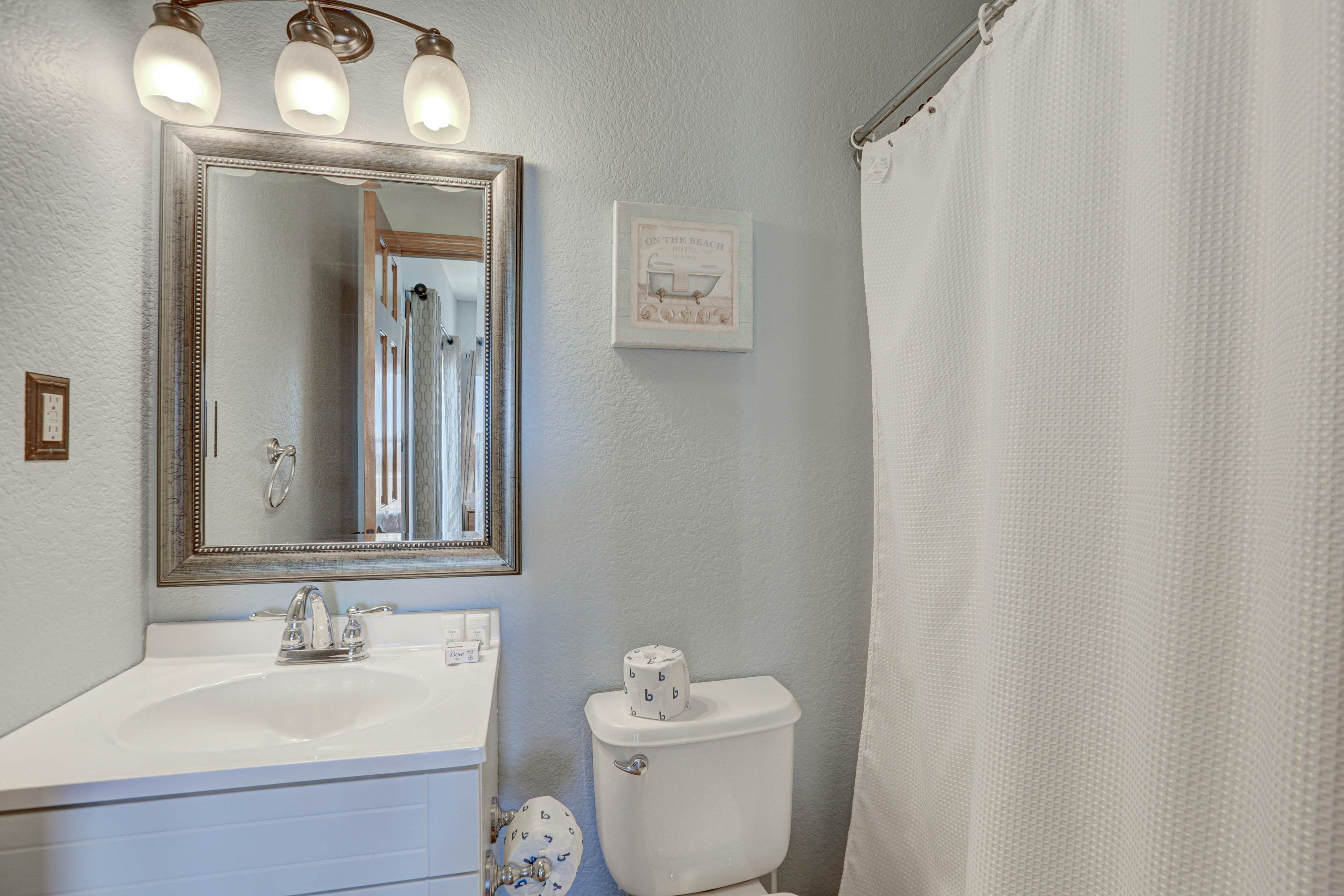 HALE124 3's a Charm 124