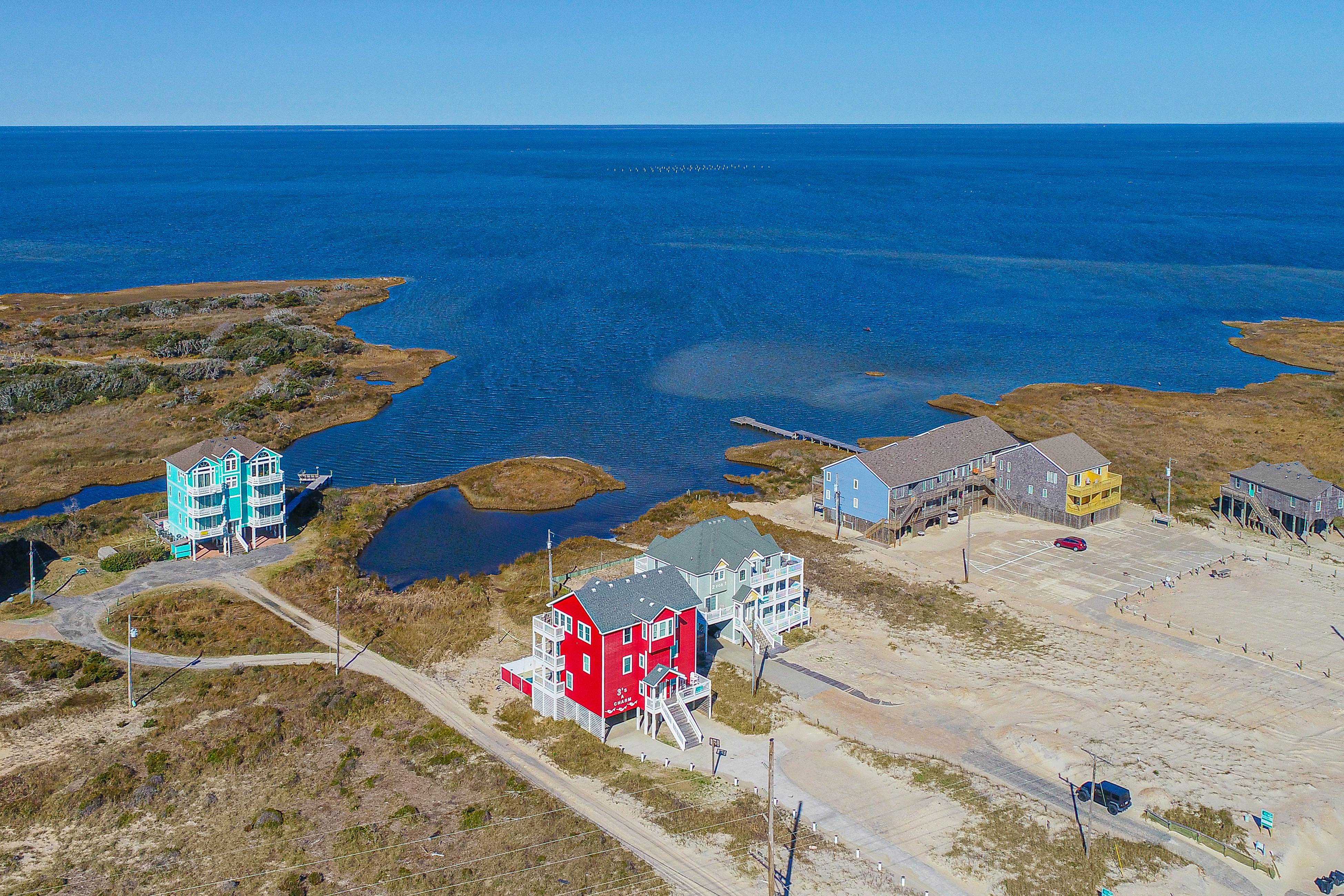 HALE124 3's a Charm 124