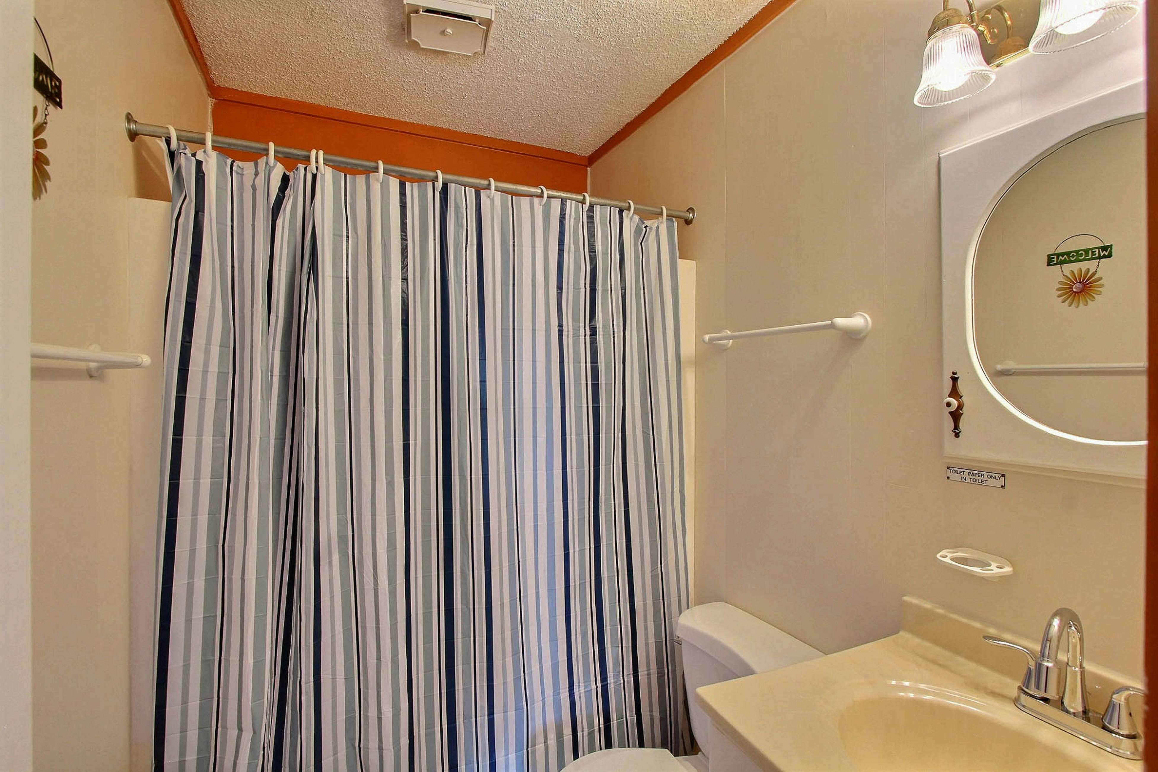 AVKD11 Ourtanfannies #11-KD