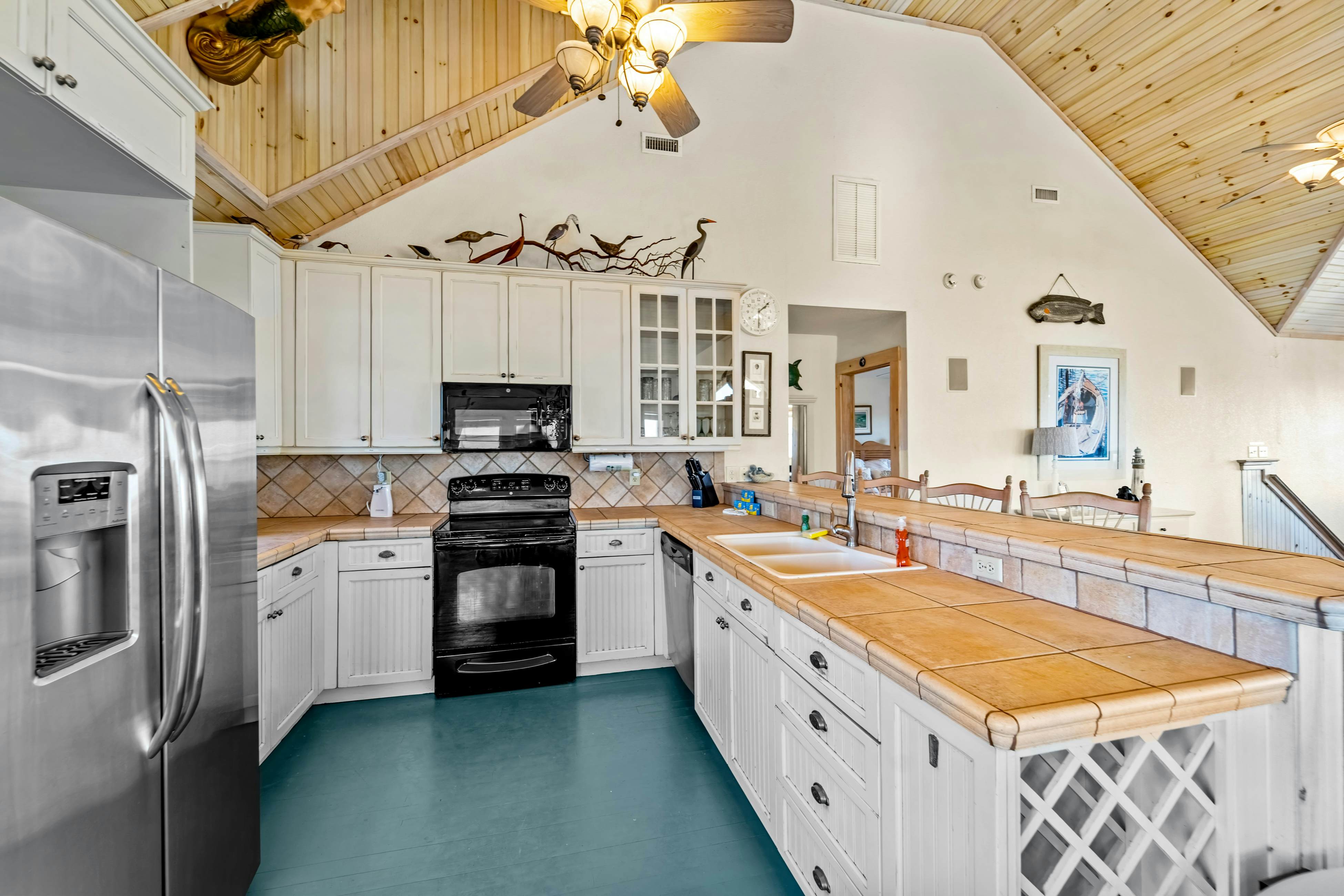 HALE135 Hatteras Memories