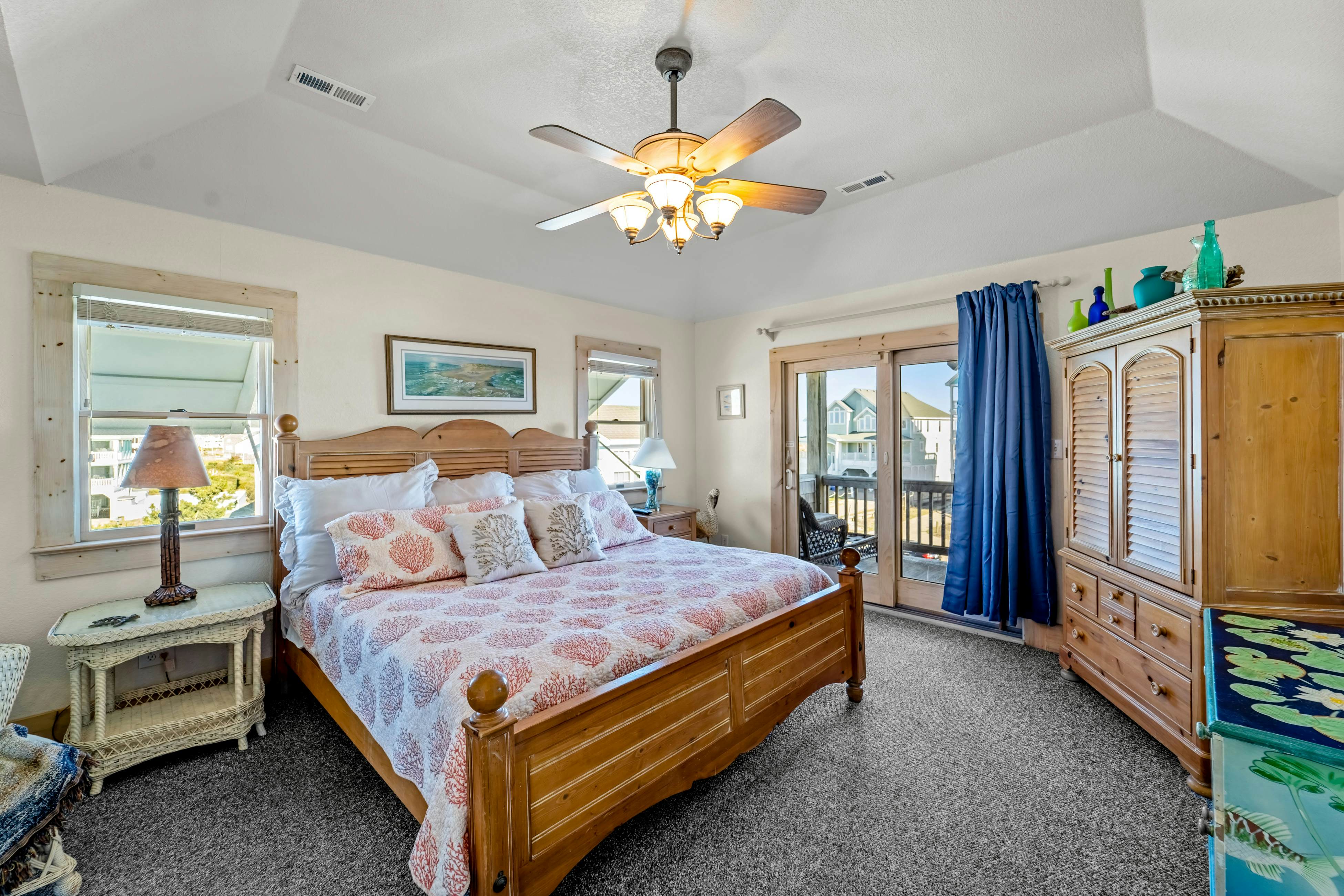 HALE135 Hatteras Memories