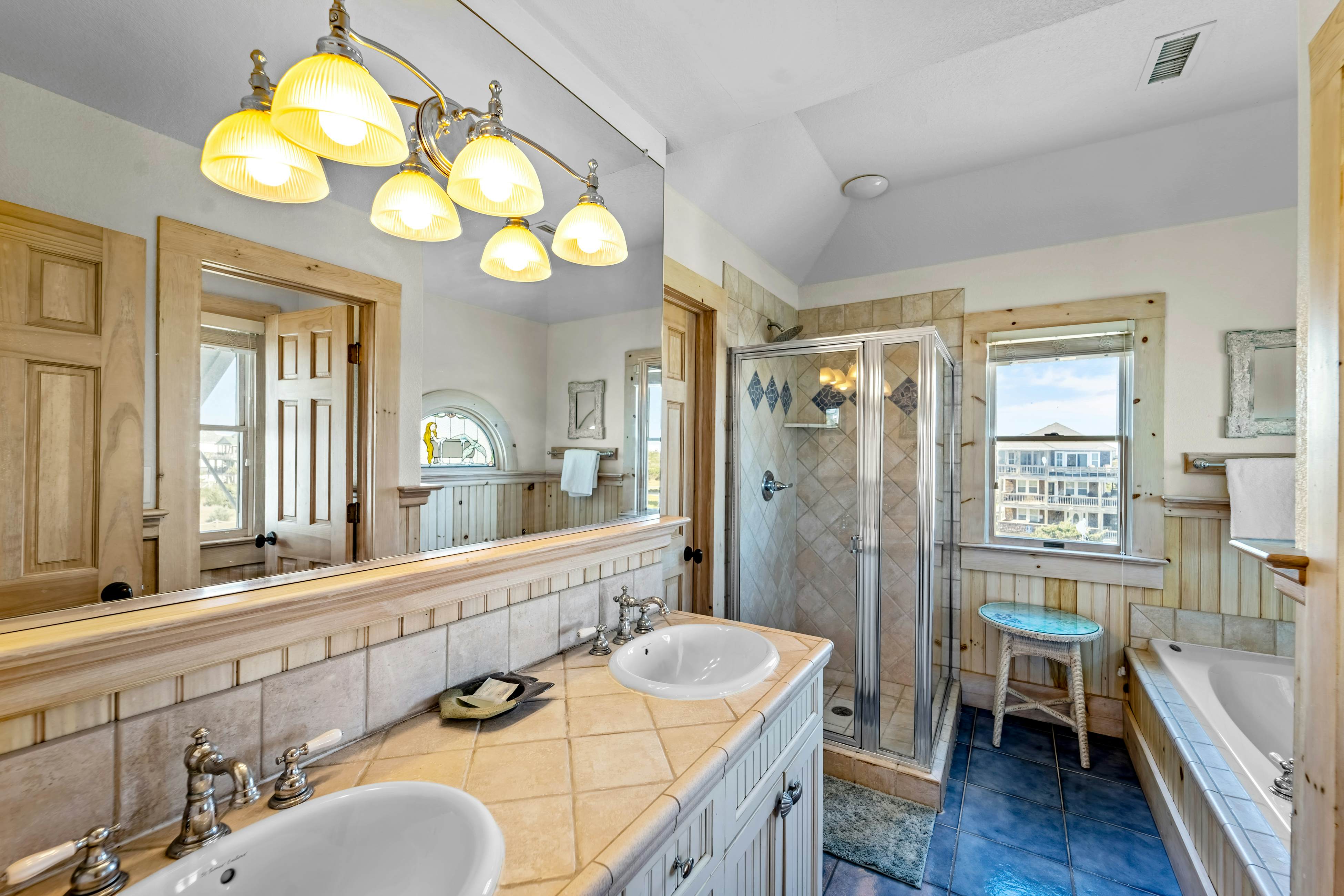 HALE135 Hatteras Memories