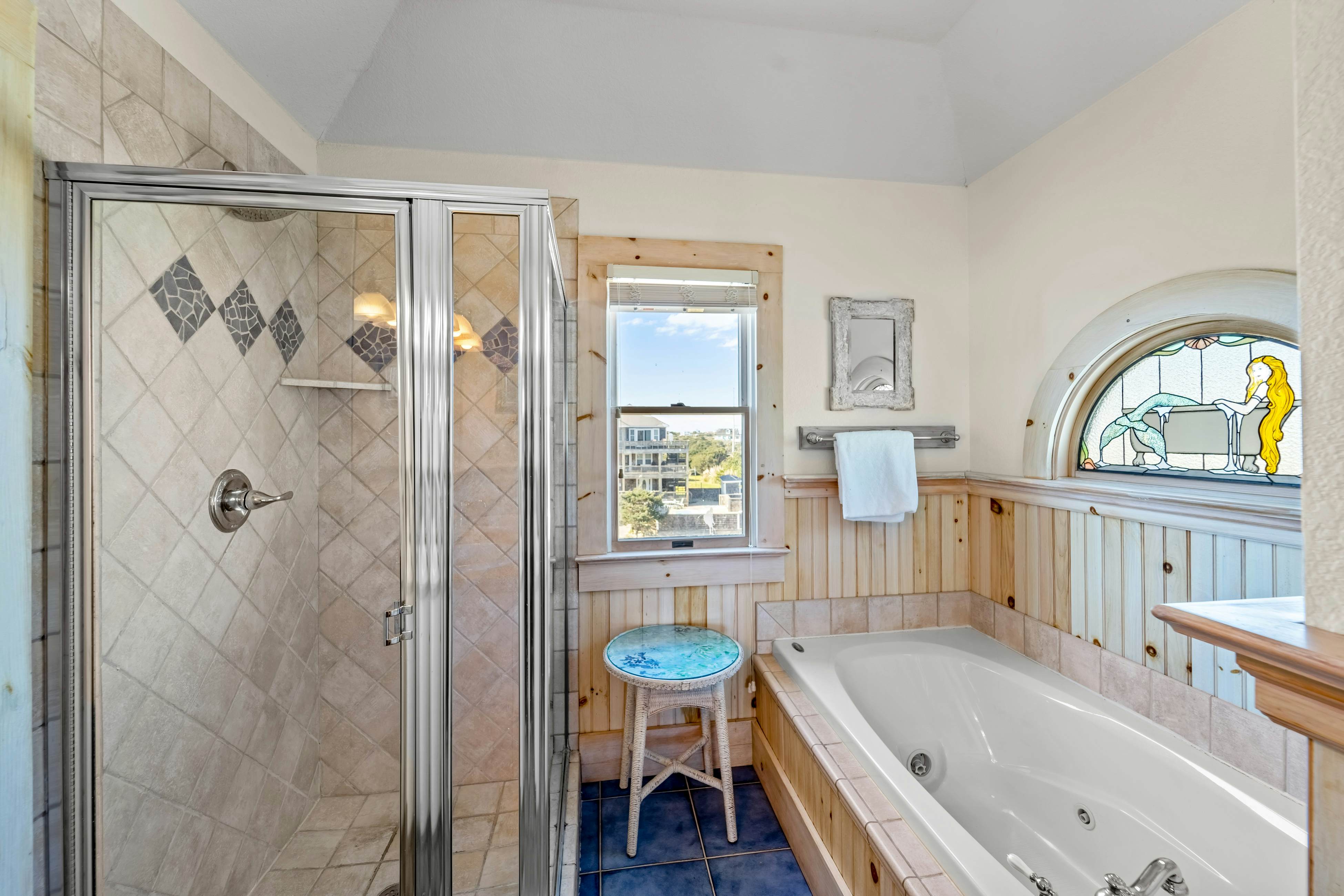 HALE135 Hatteras Memories