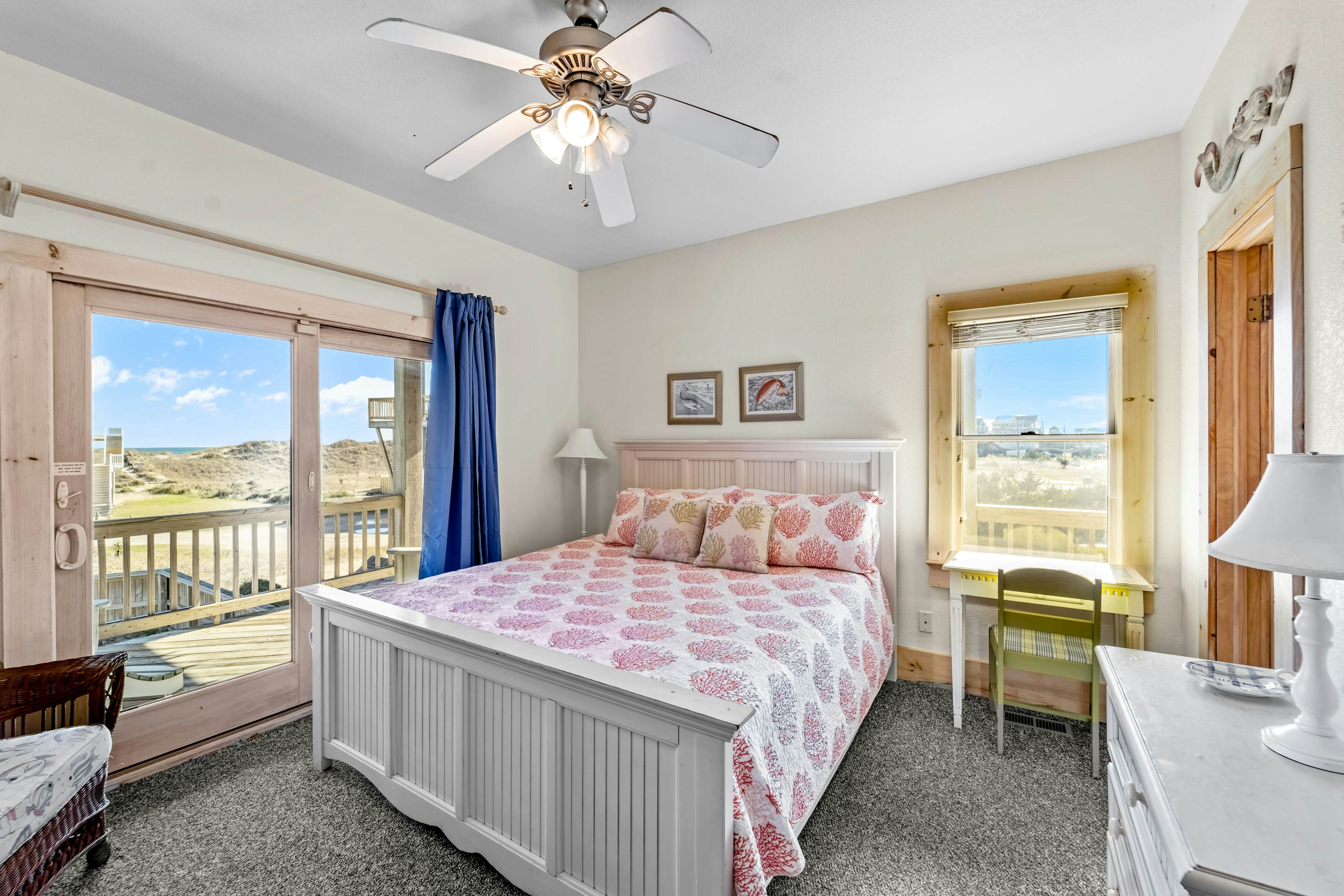 HALE135 Hatteras Memories