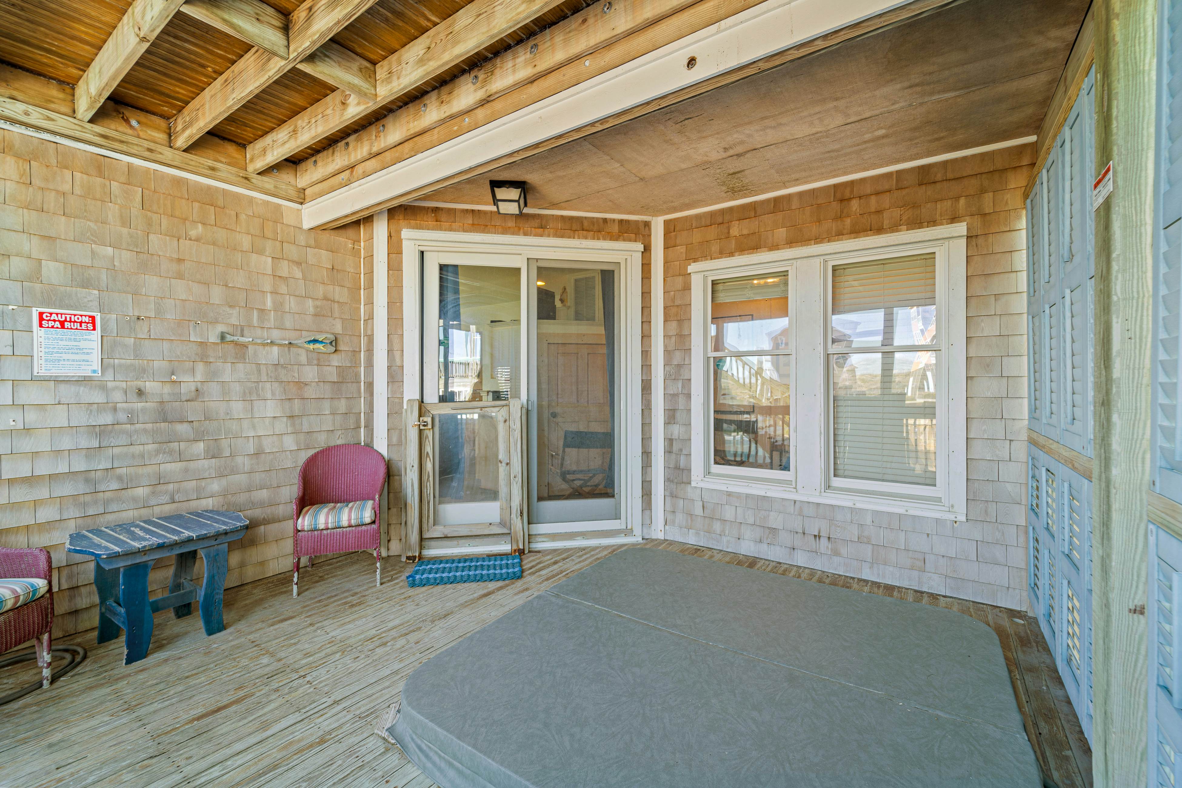 HALE135 Hatteras Memories