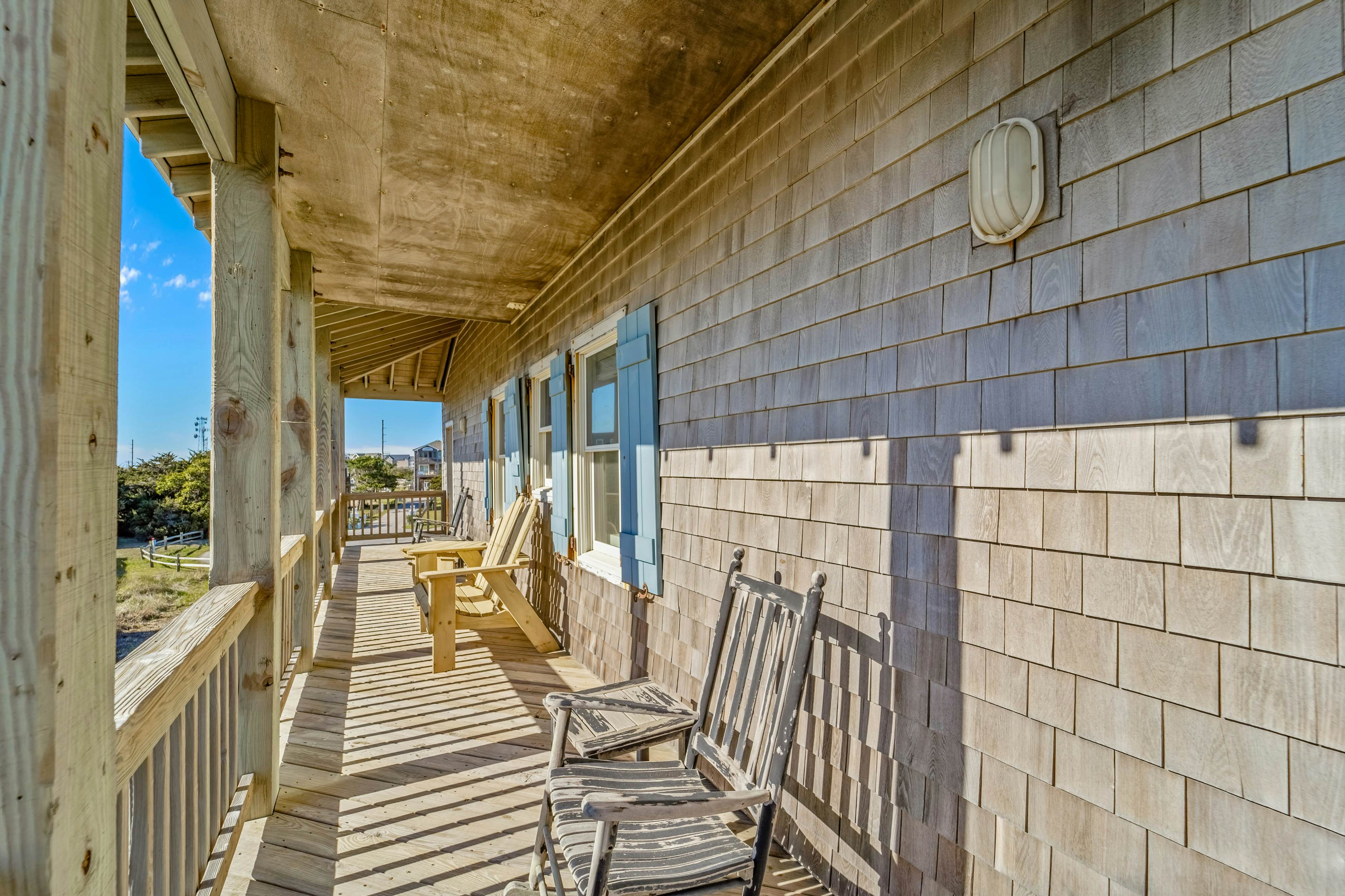 HALE135 Hatteras Memories