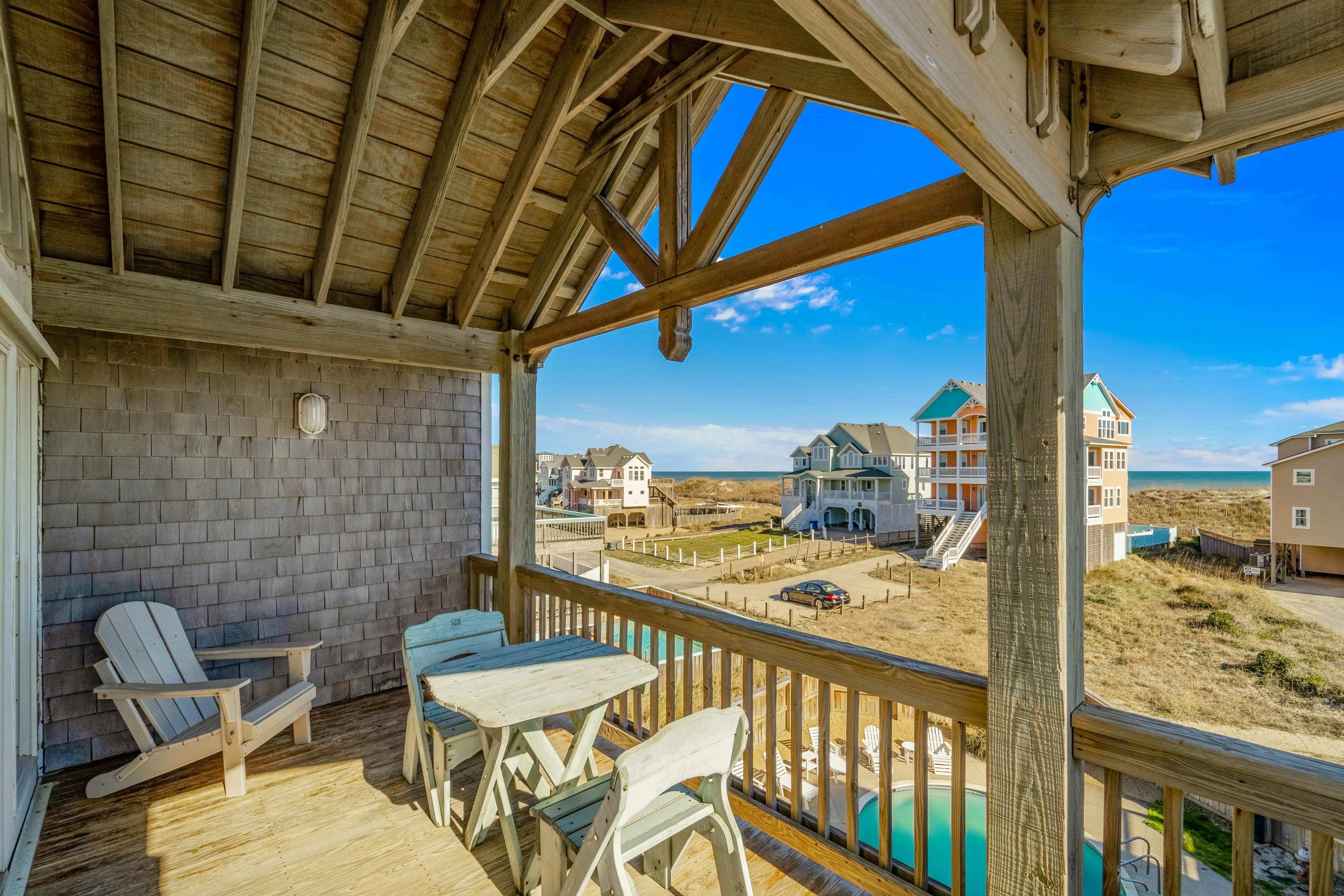 HALE135 Hatteras Memories