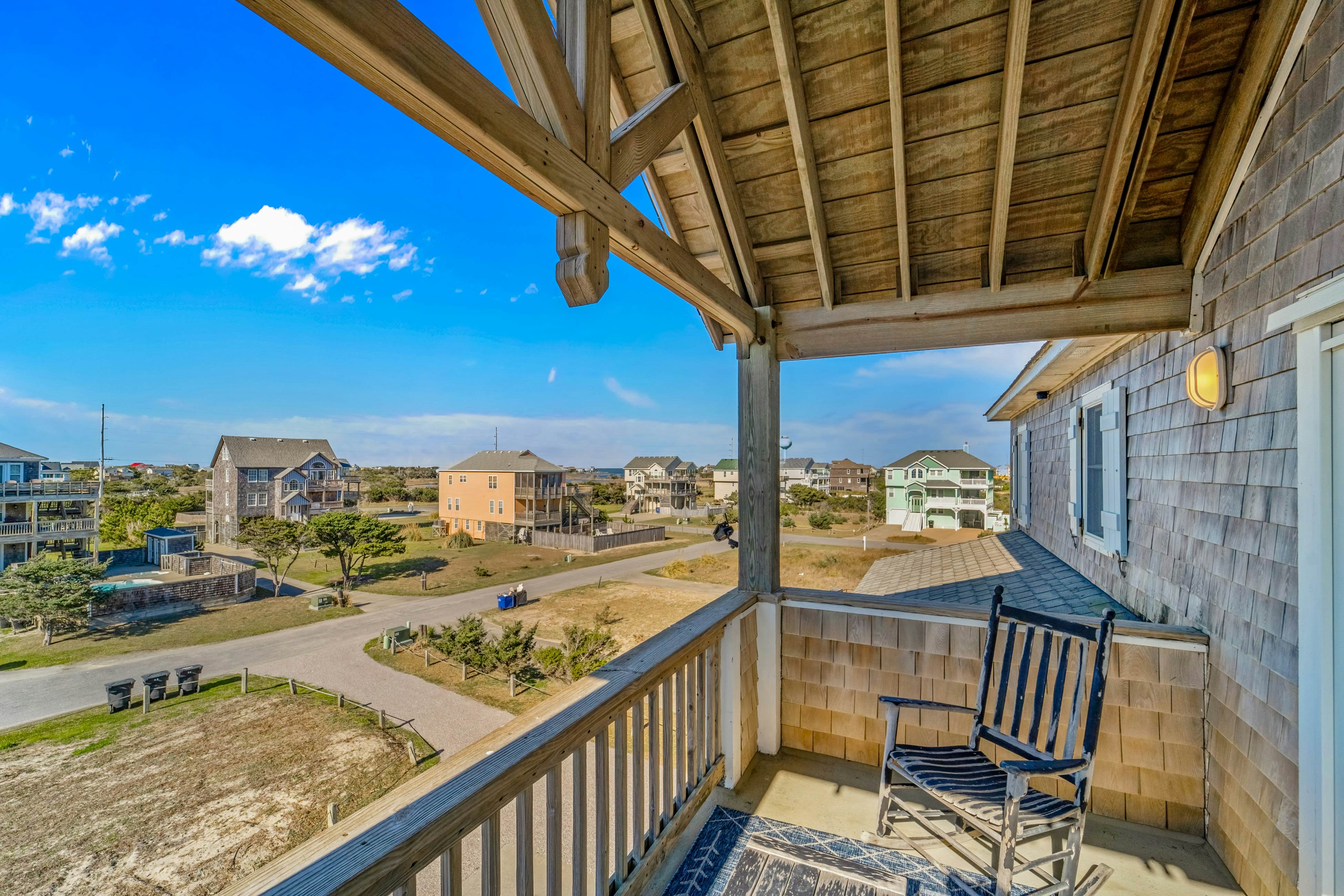 HALE135 Hatteras Memories