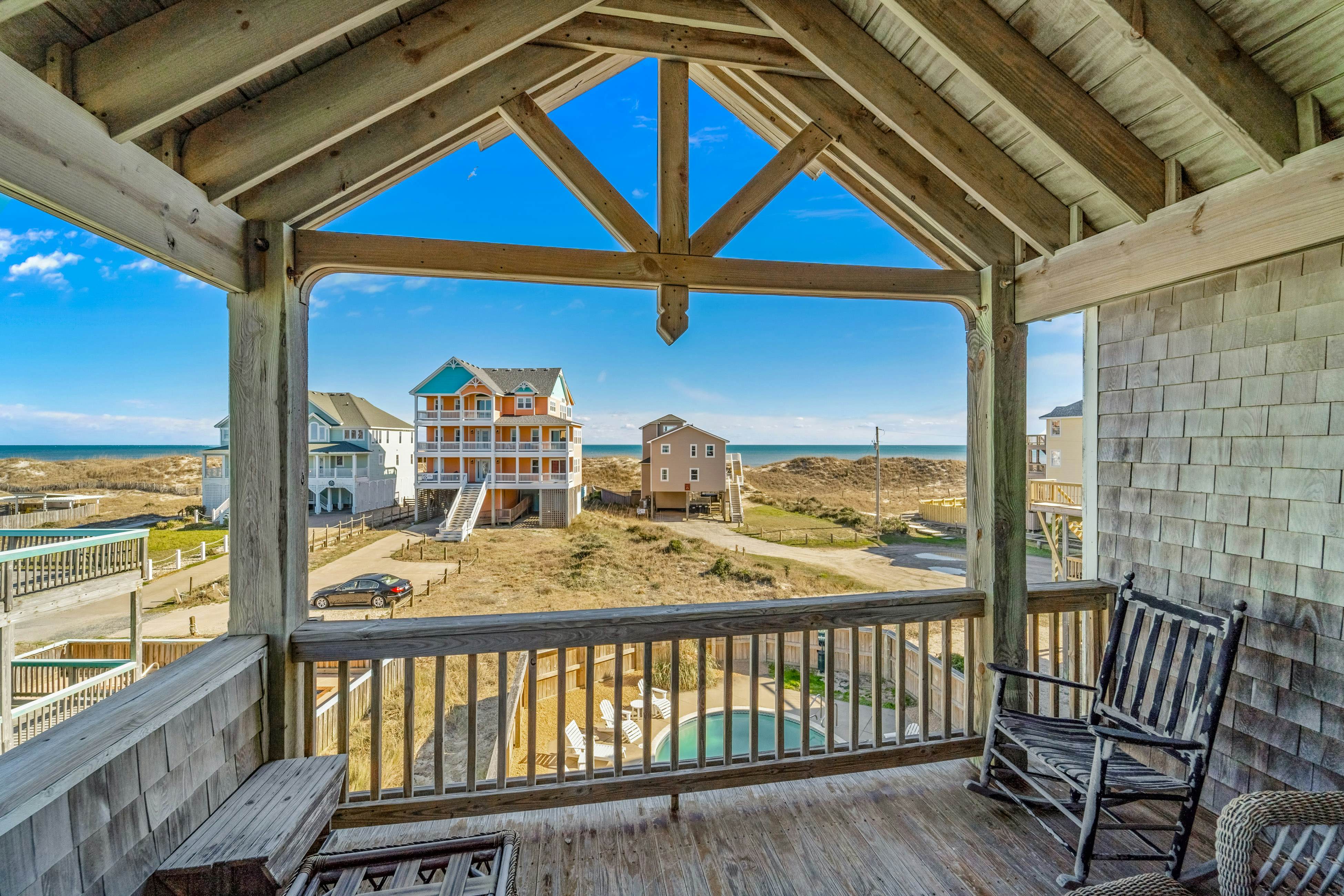 HALE135 Hatteras Memories