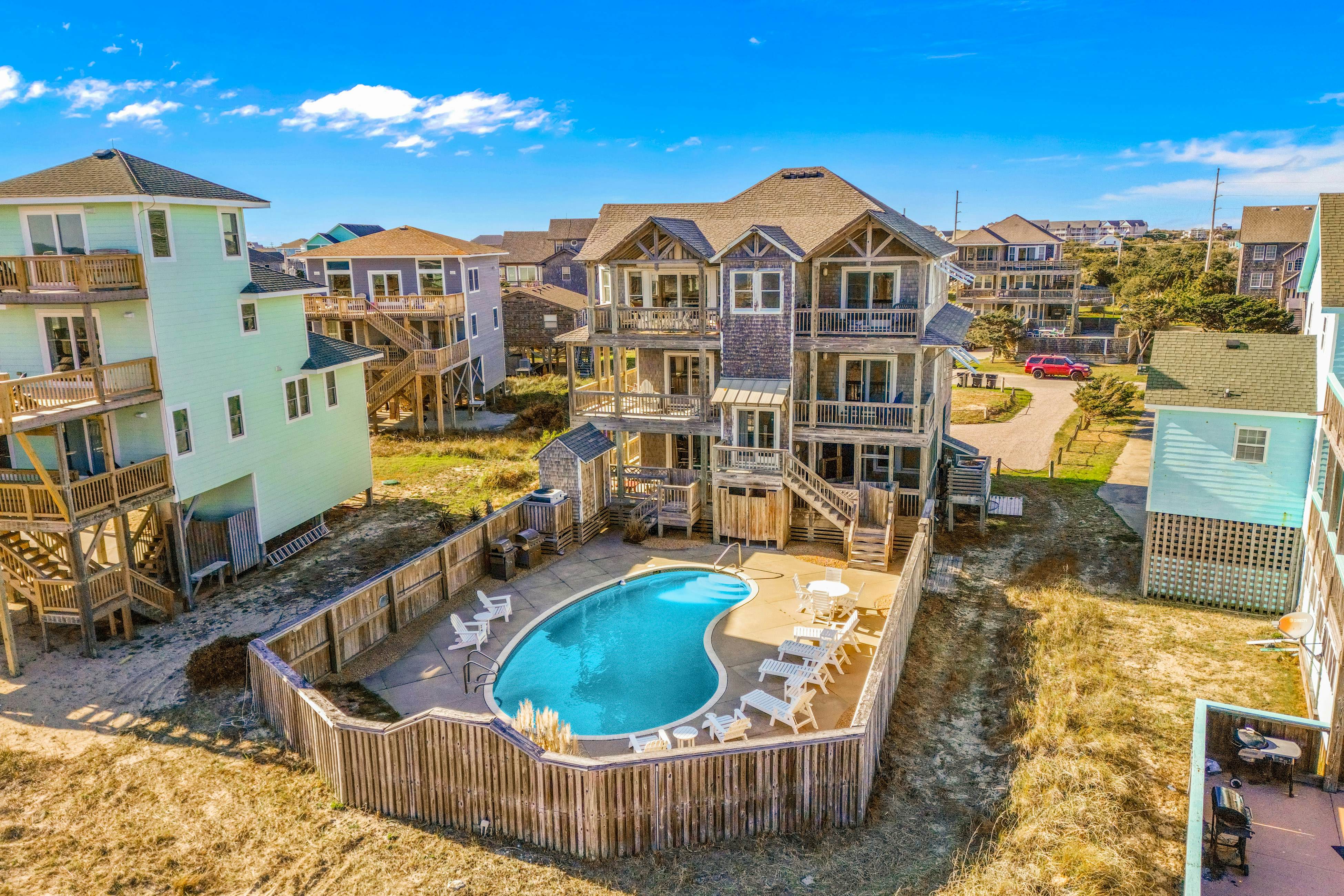 HALE135 Hatteras Memories