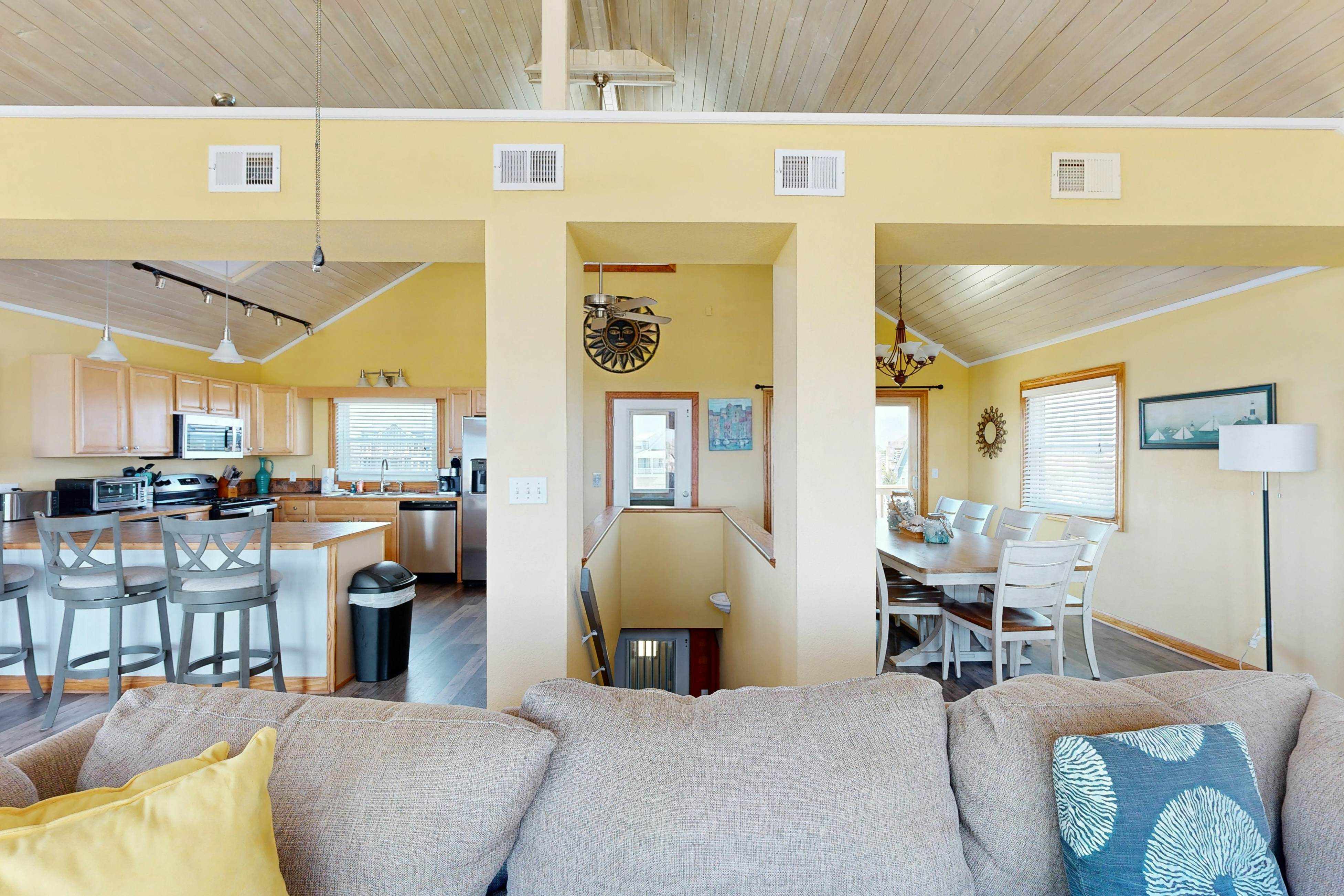 WVSIH14 TanOurFannies