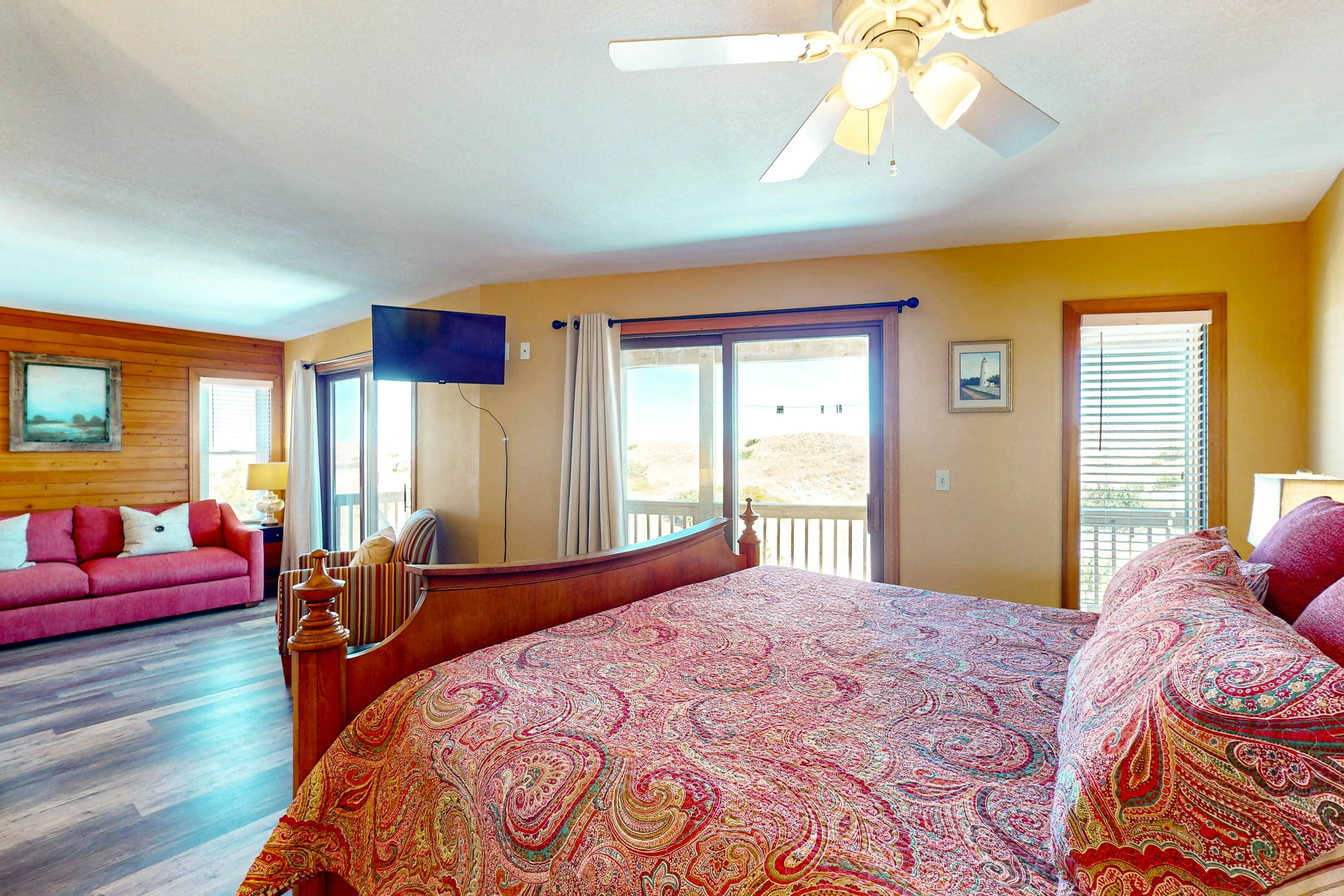 WVSIH14 TanOurFannies