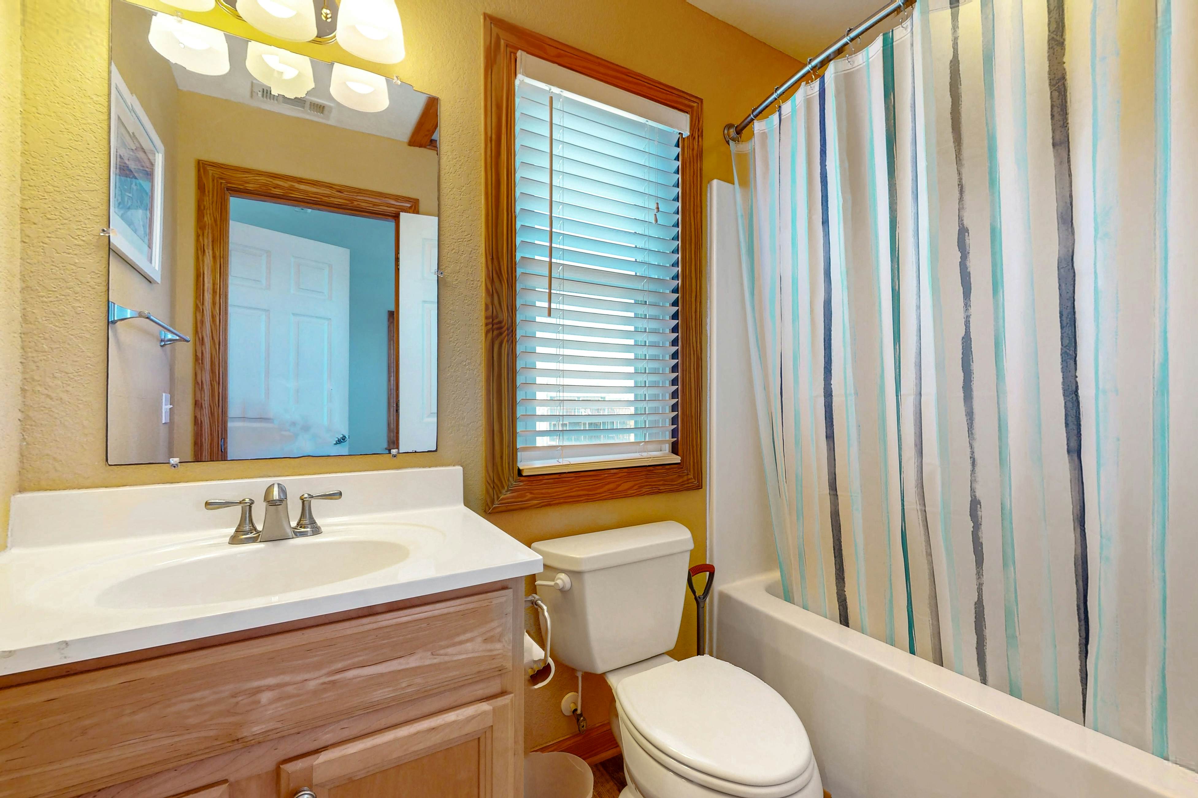 WVSIH14 TanOurFannies