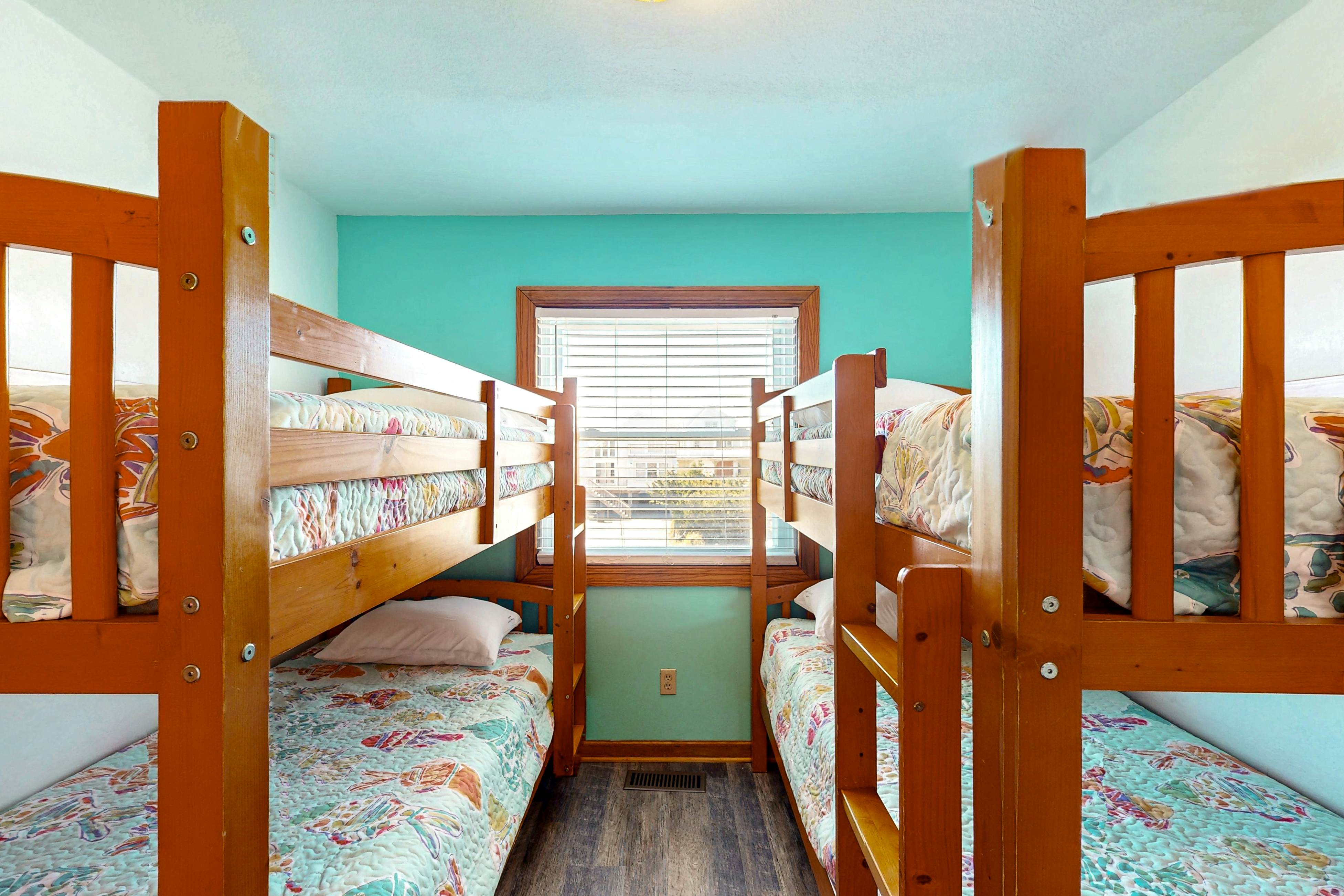 WVSIH14 TanOurFannies