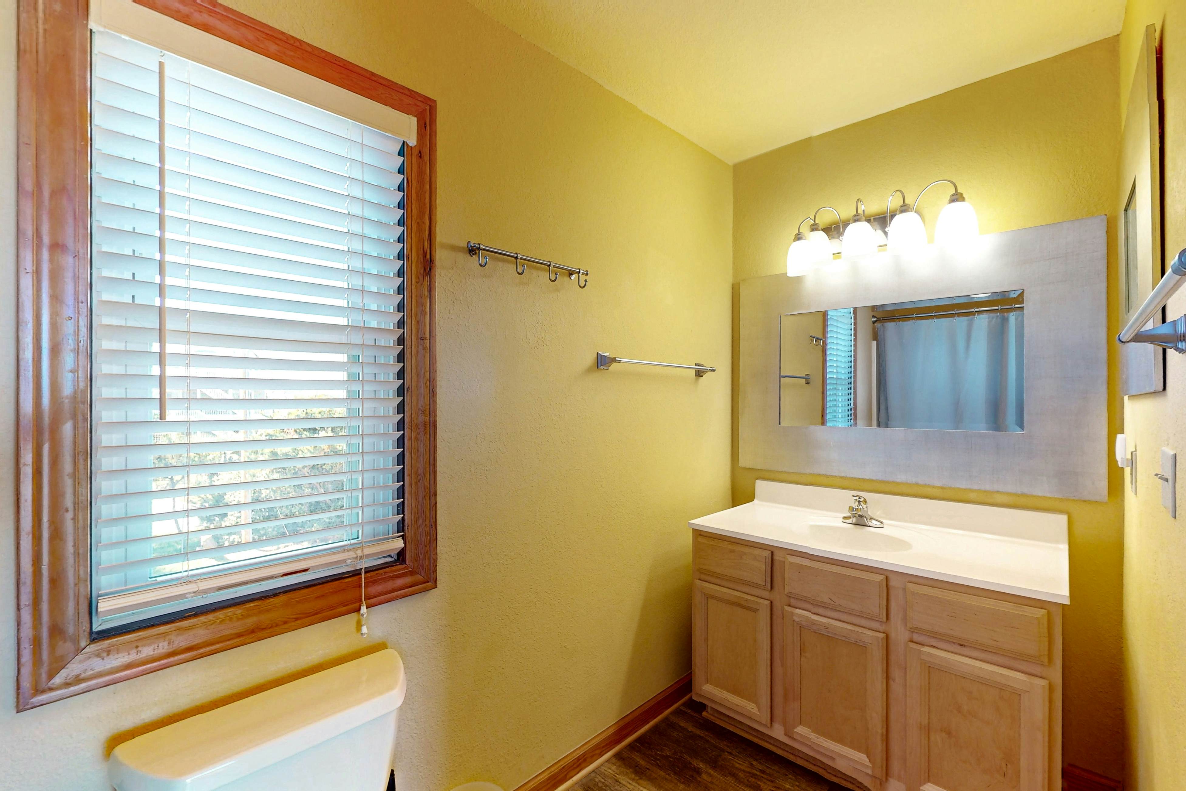 WVSIH14 TanOurFannies