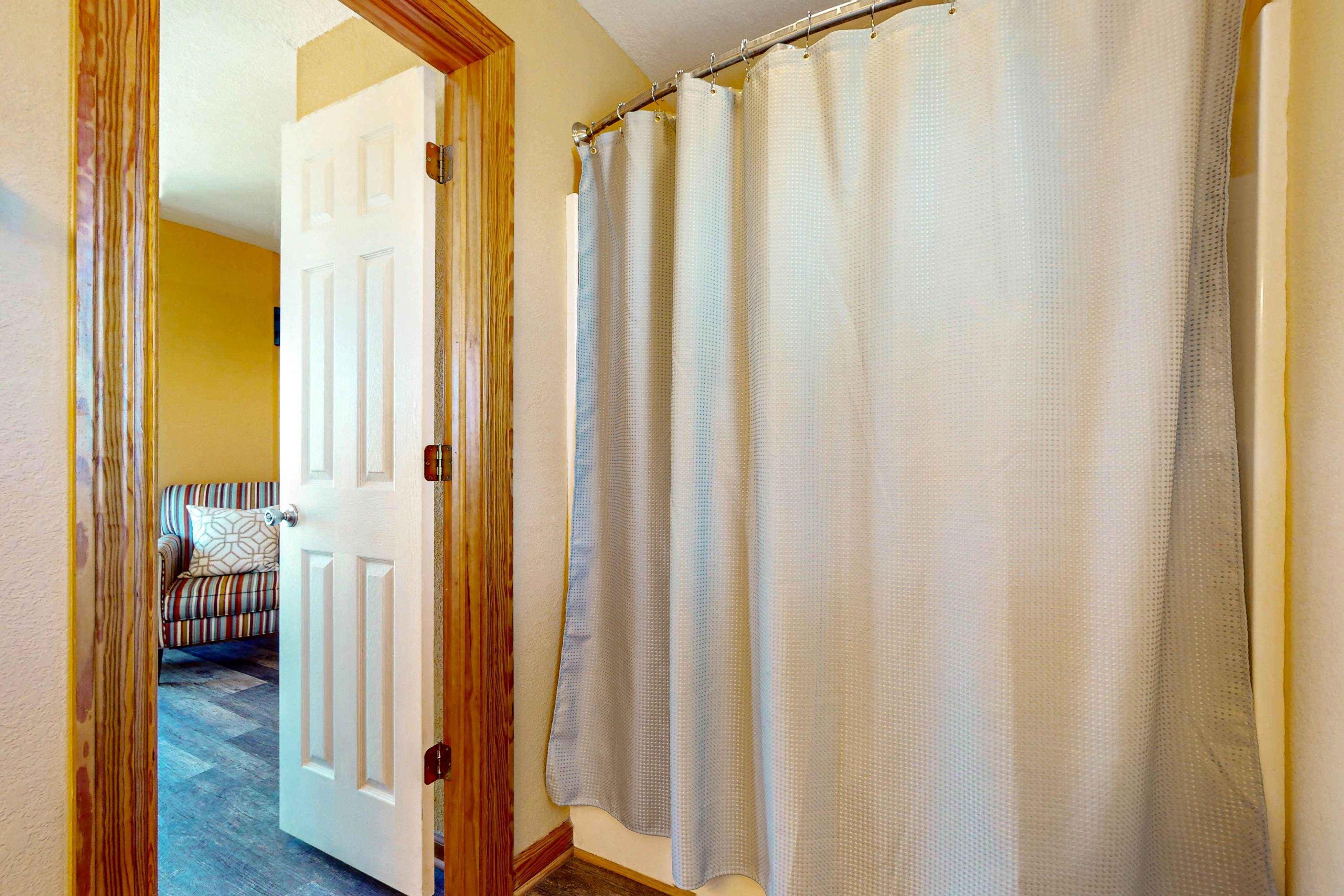 WVSIH14 TanOurFannies