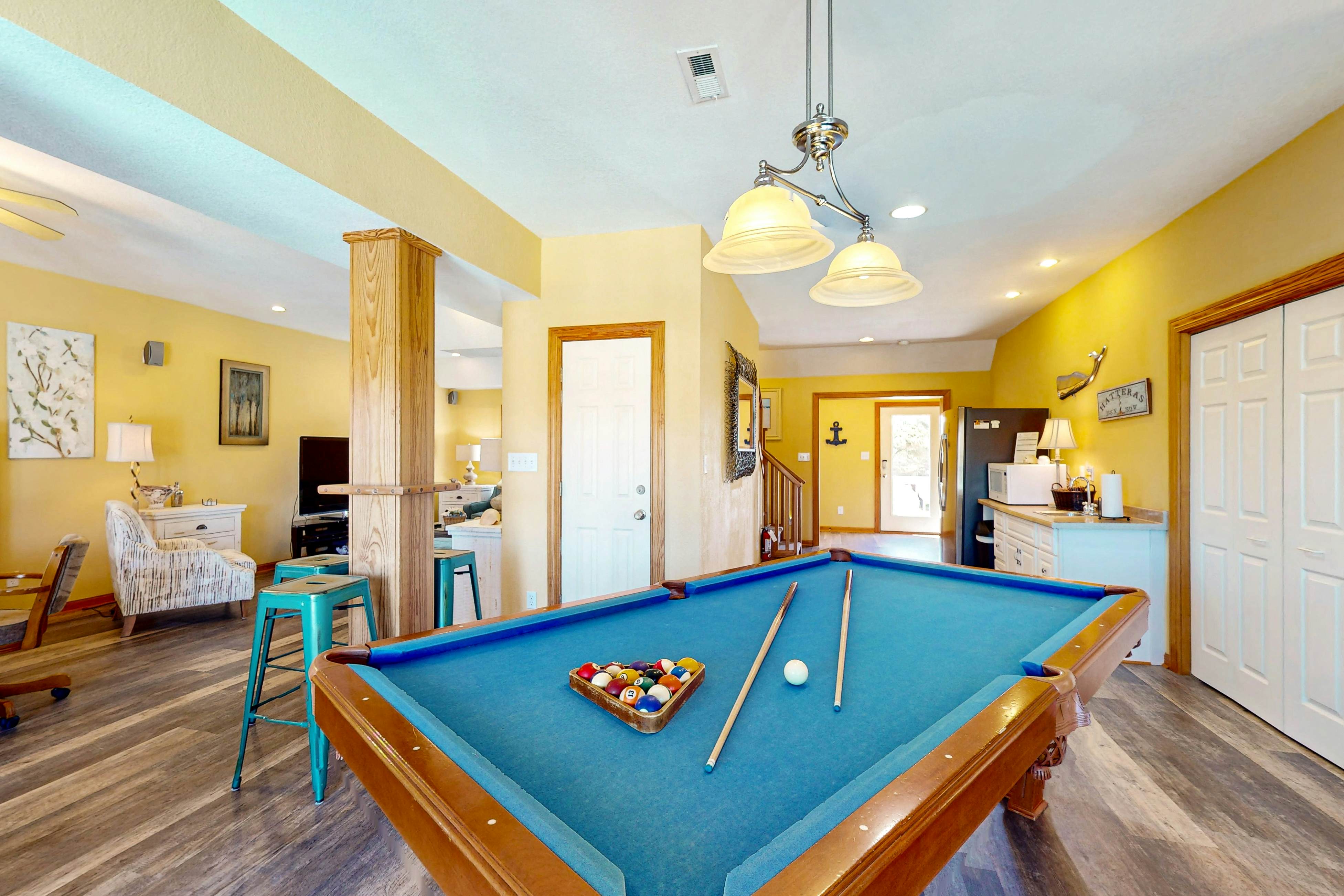 WVSIH14 TanOurFannies