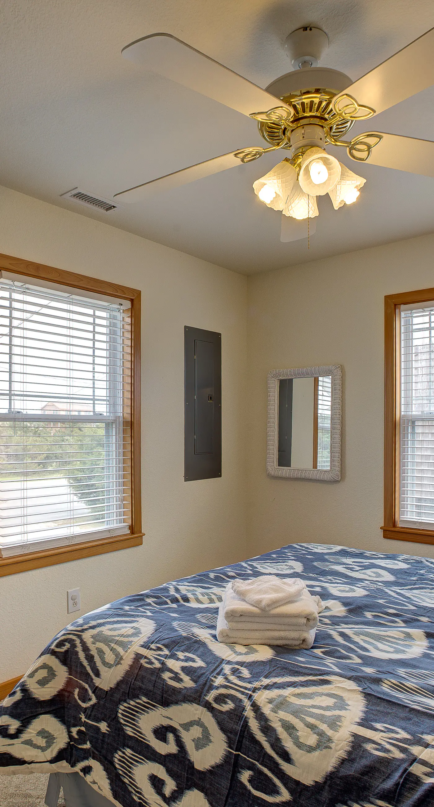 AVLE59 Four Winds 59