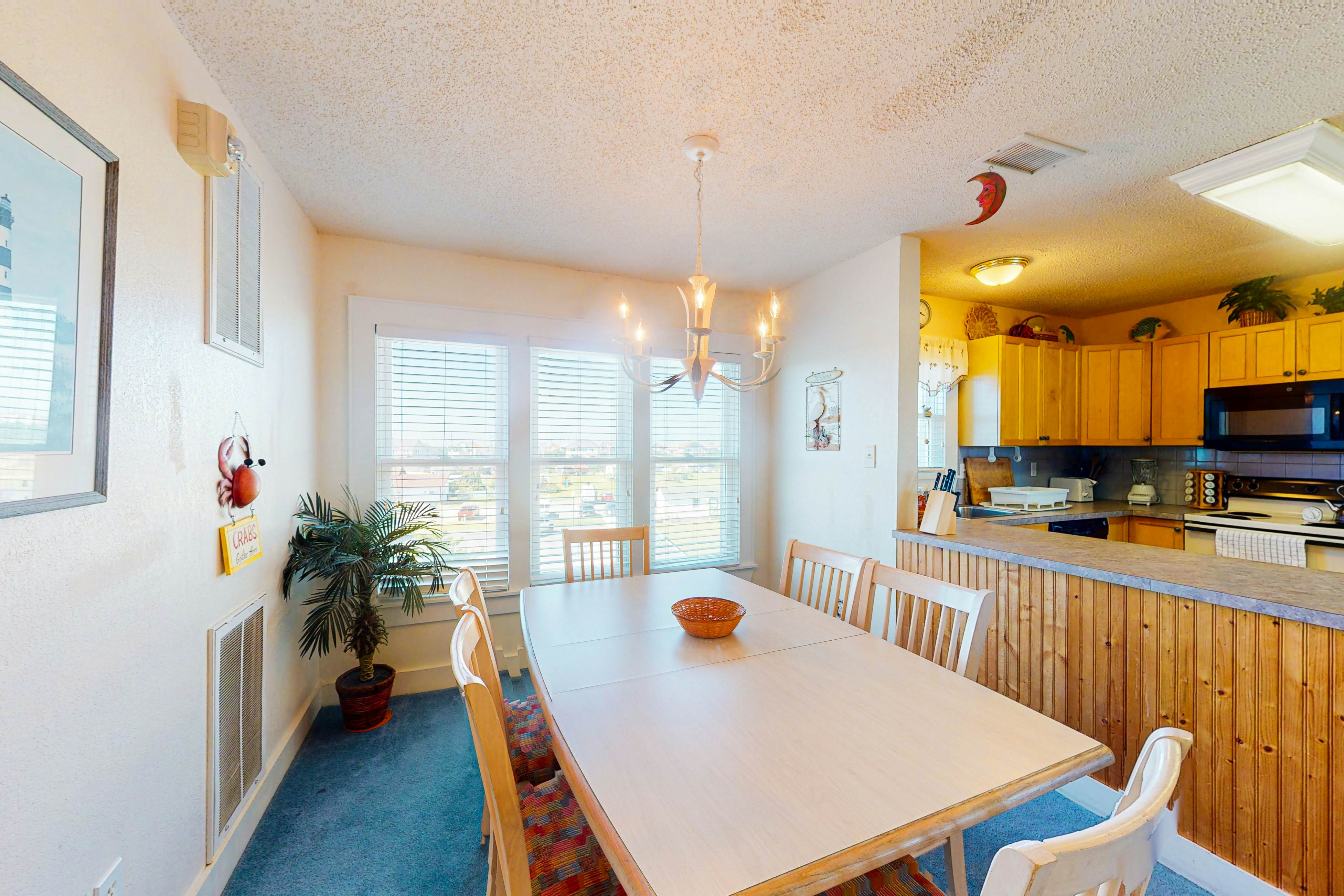 AVIK13 Avon Calling  #13-IC