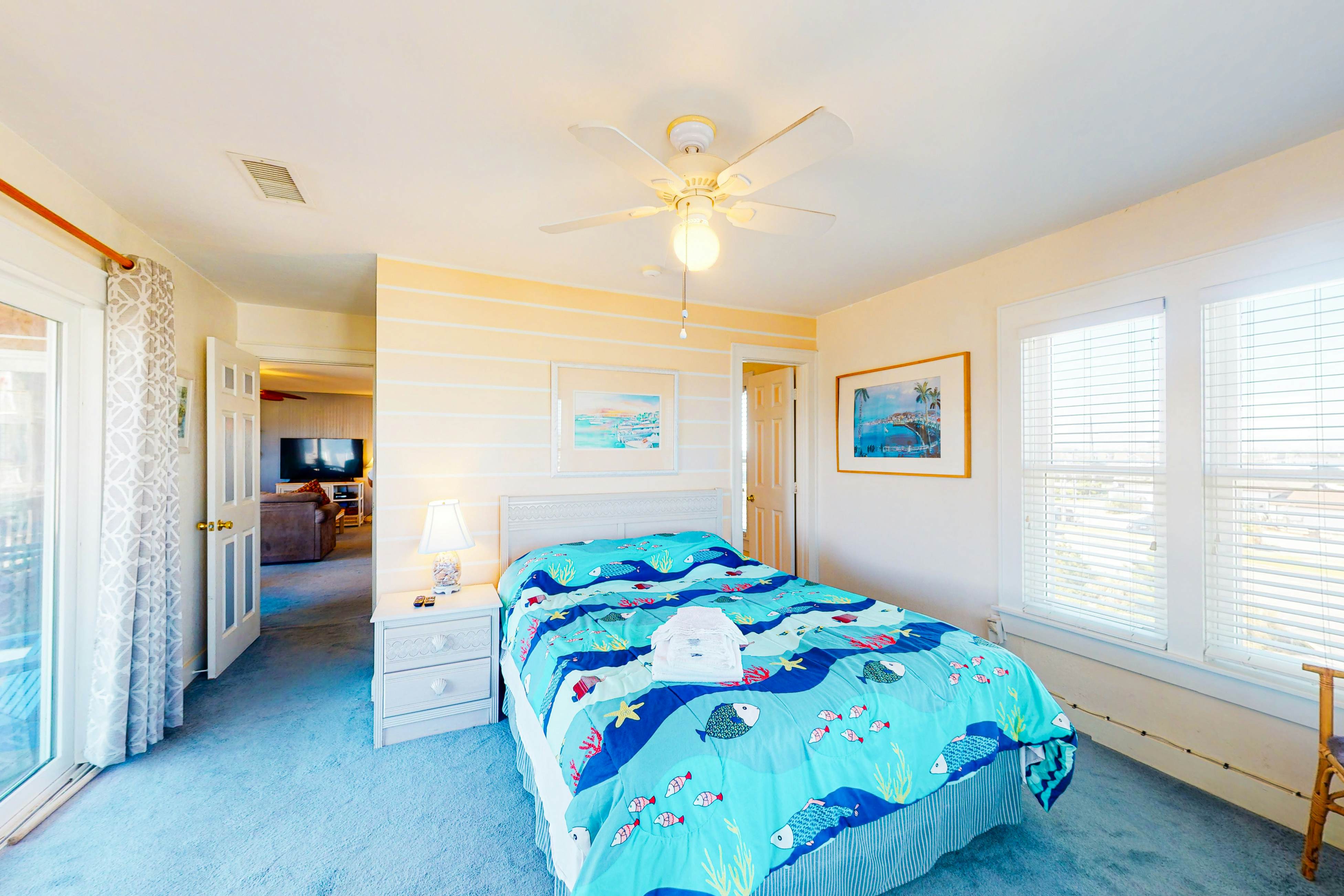 AVIK13 Avon Calling  #13-IC