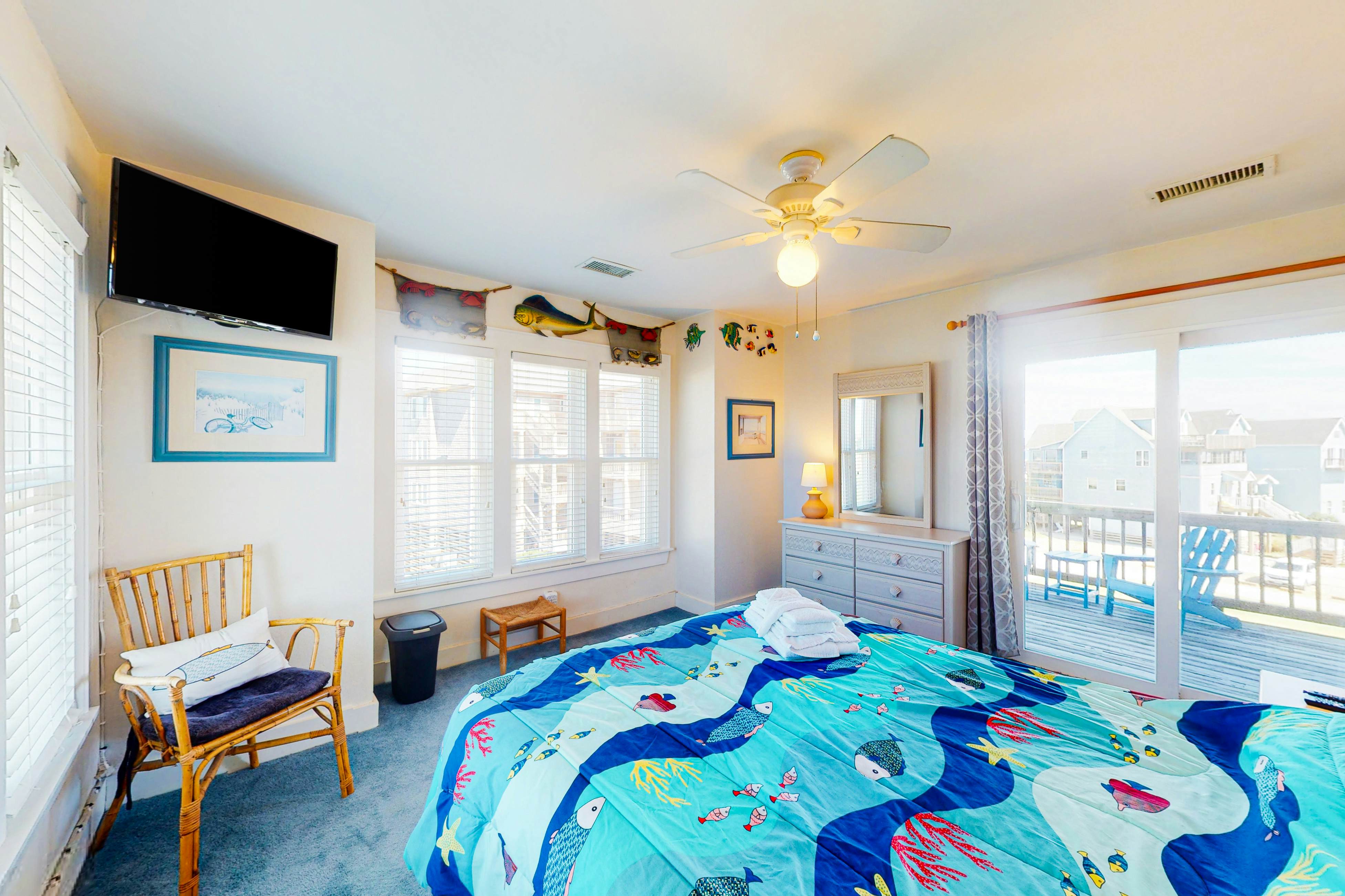 AVIK13 Avon Calling  #13-IC