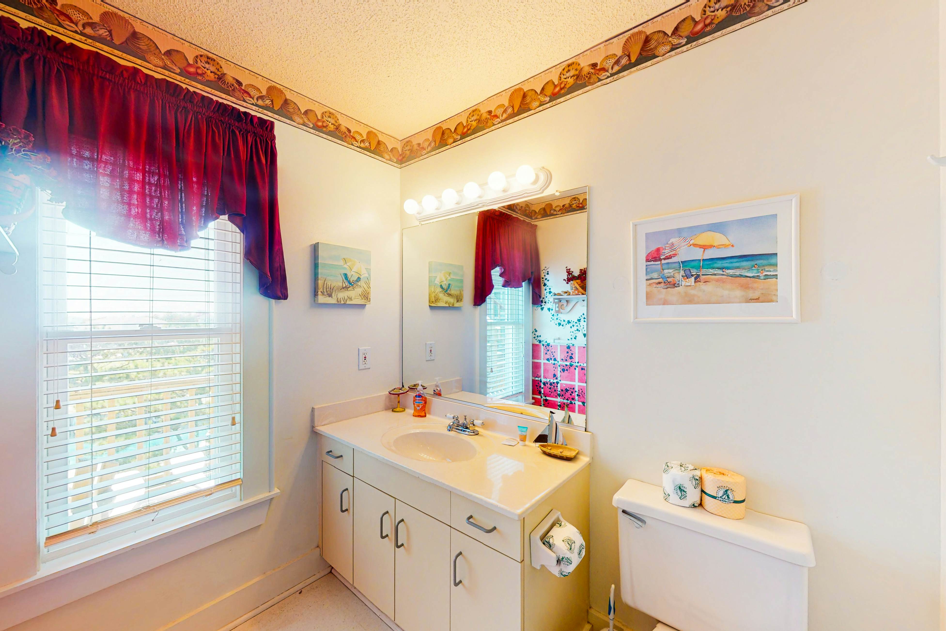 AVIK13 Avon Calling  #13-IC