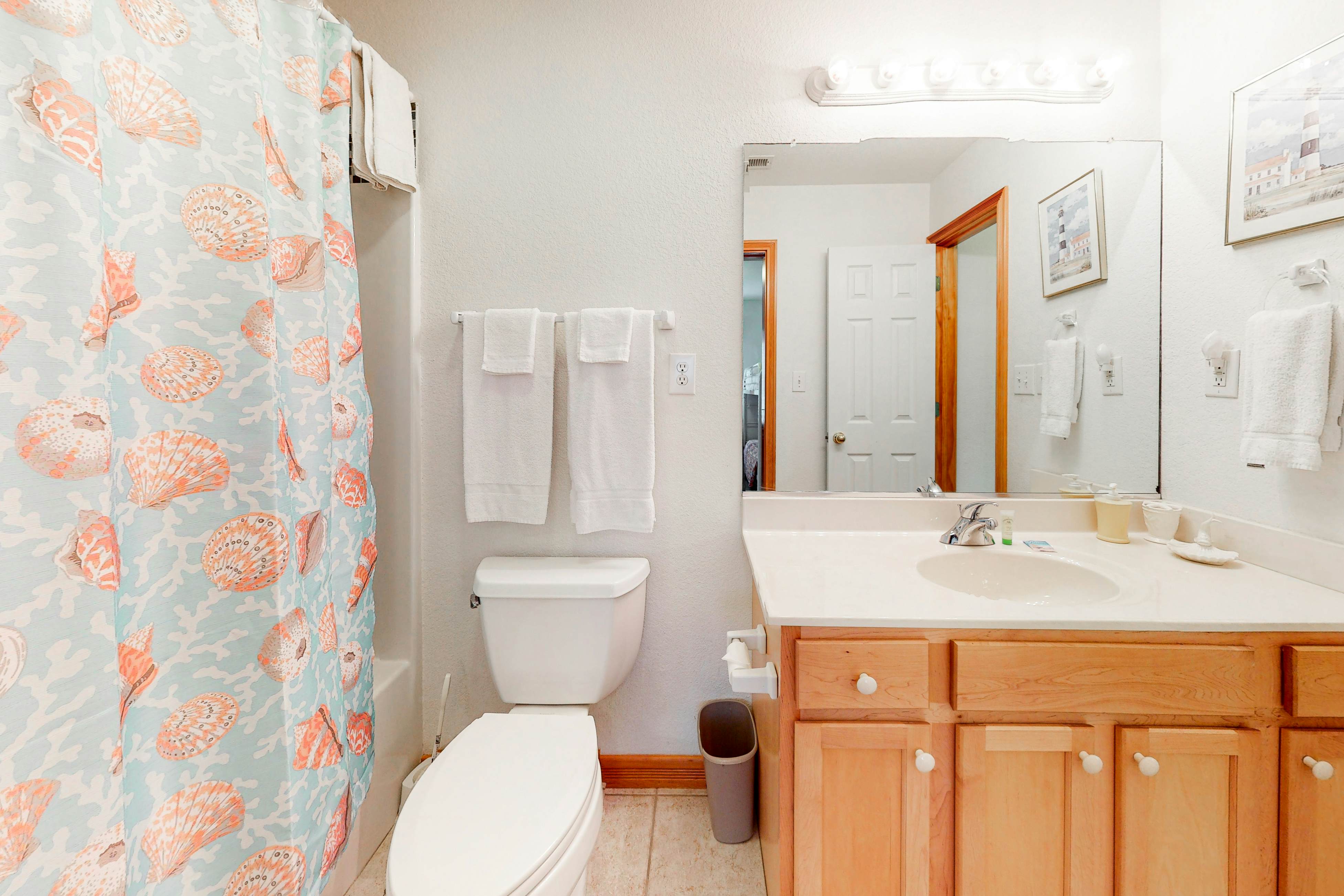 WVSIS7 Beauty on the Beach