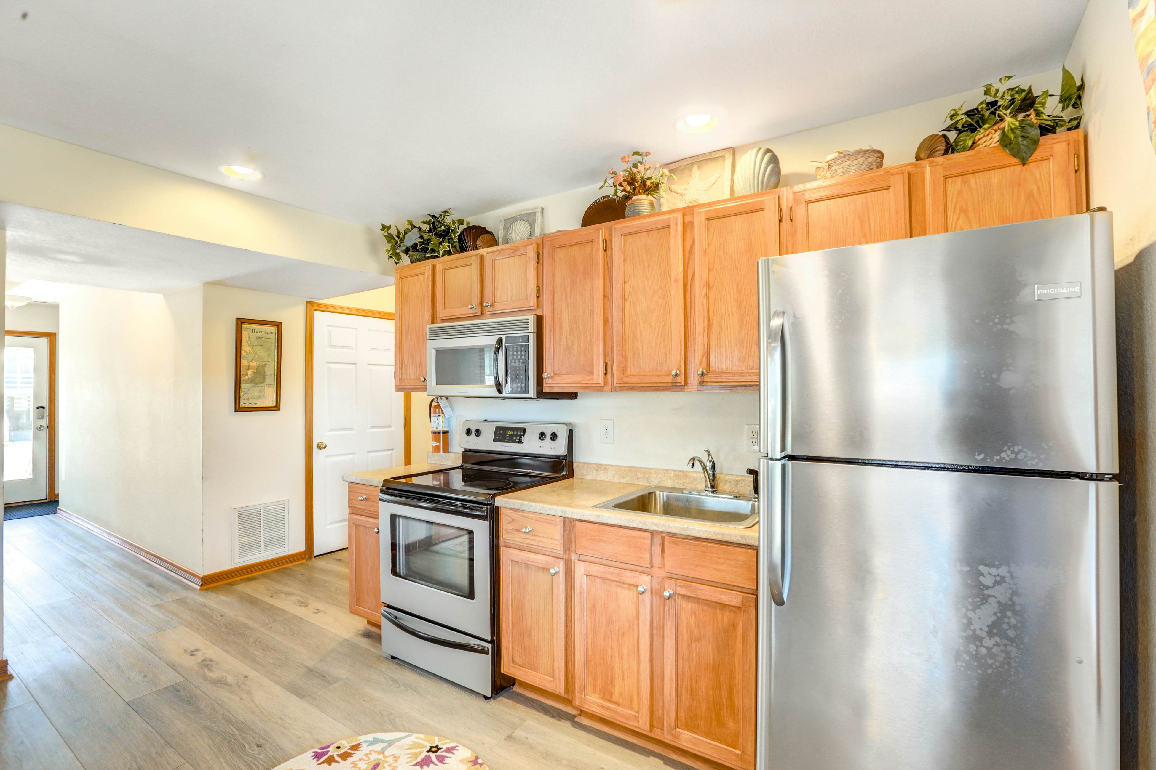 WVSIS7 Beauty on the Beach