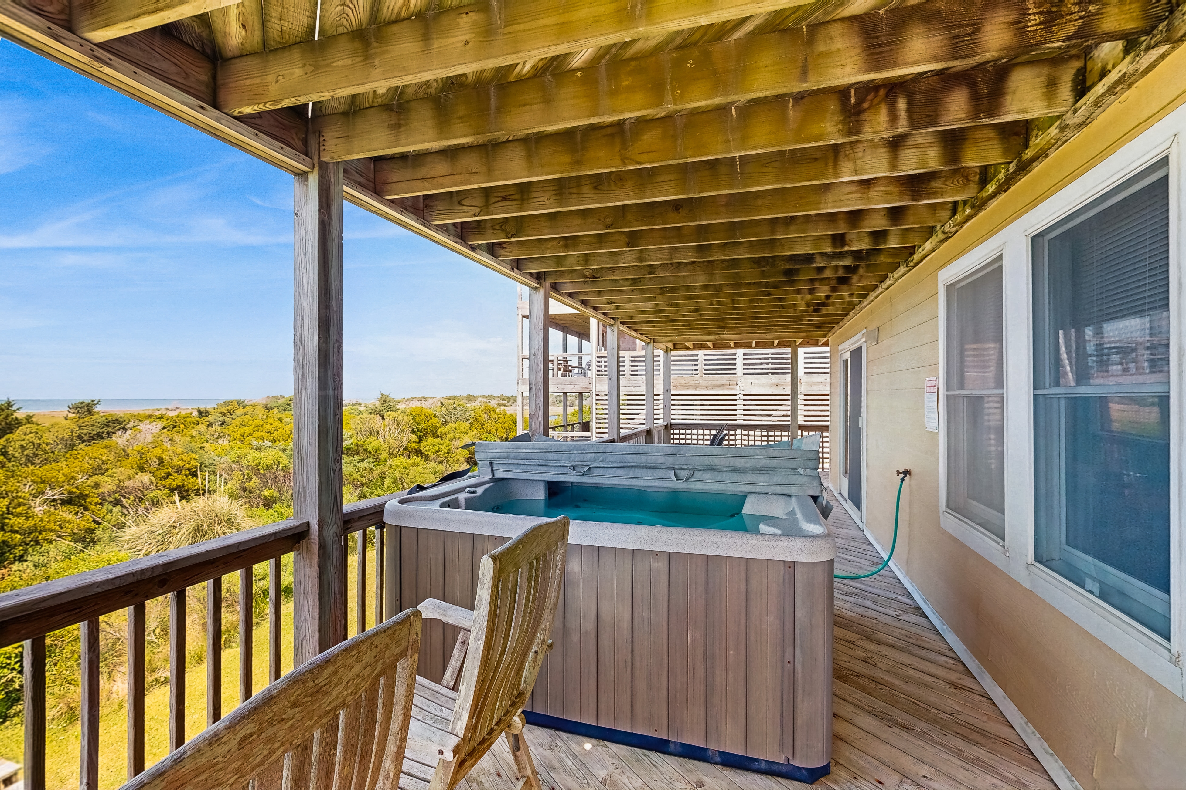 Soundfront house with private dock, hot tub, WiFi, & beautiful views