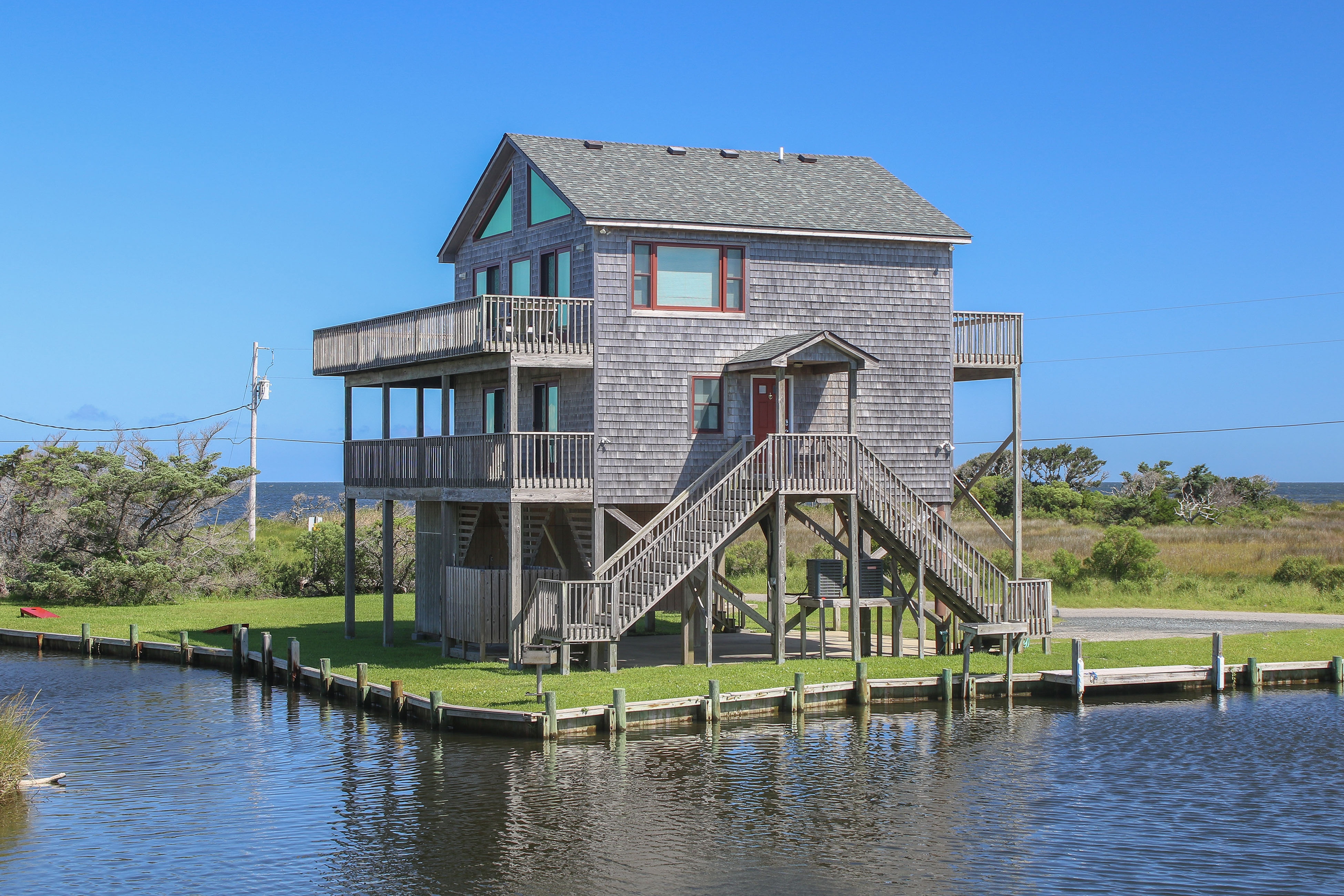 Waterfront House w/ Sound View, Free WiFi, Private Washer/Dryer, Shared Pool