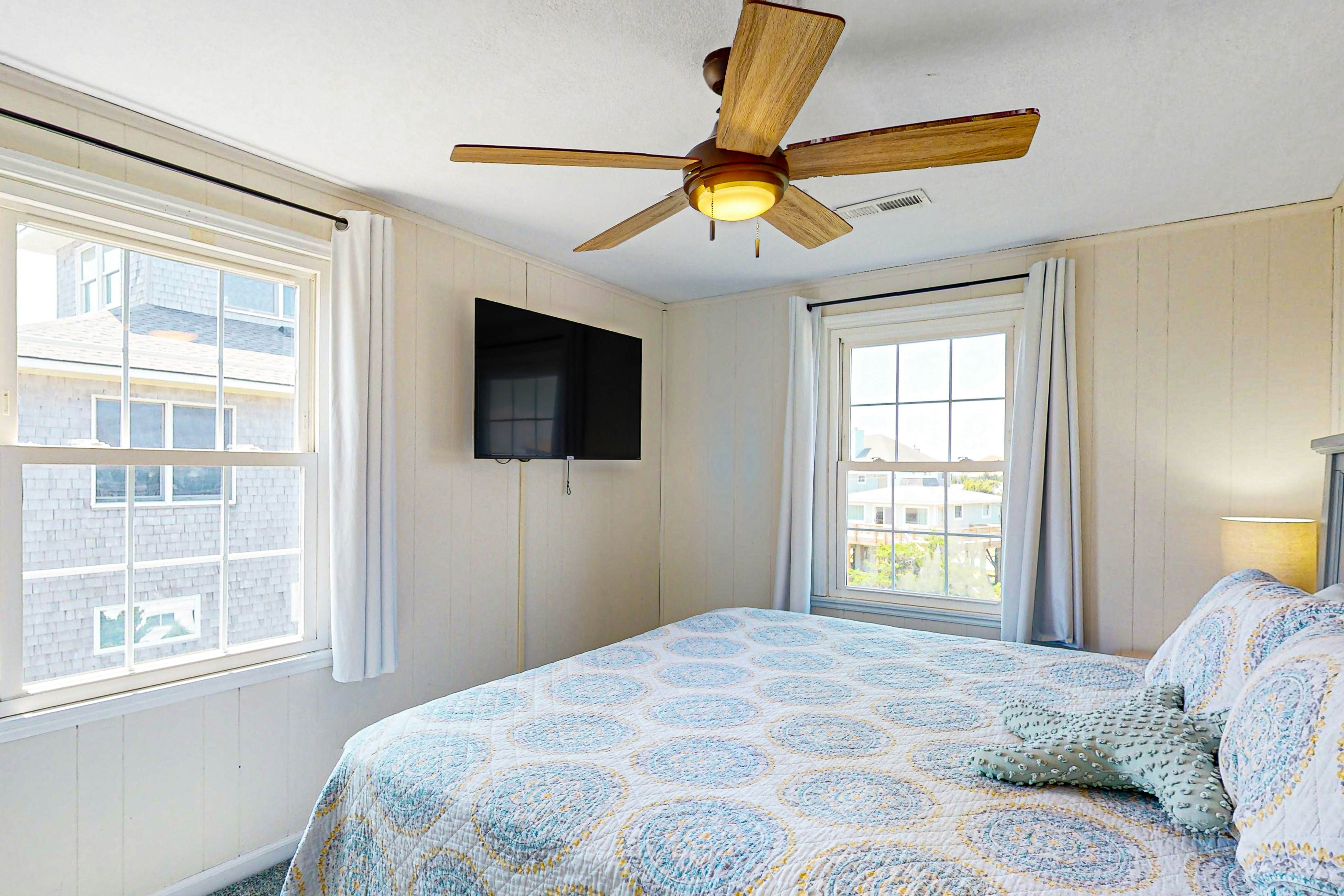 AVDE19 Kinnakeet Dunes