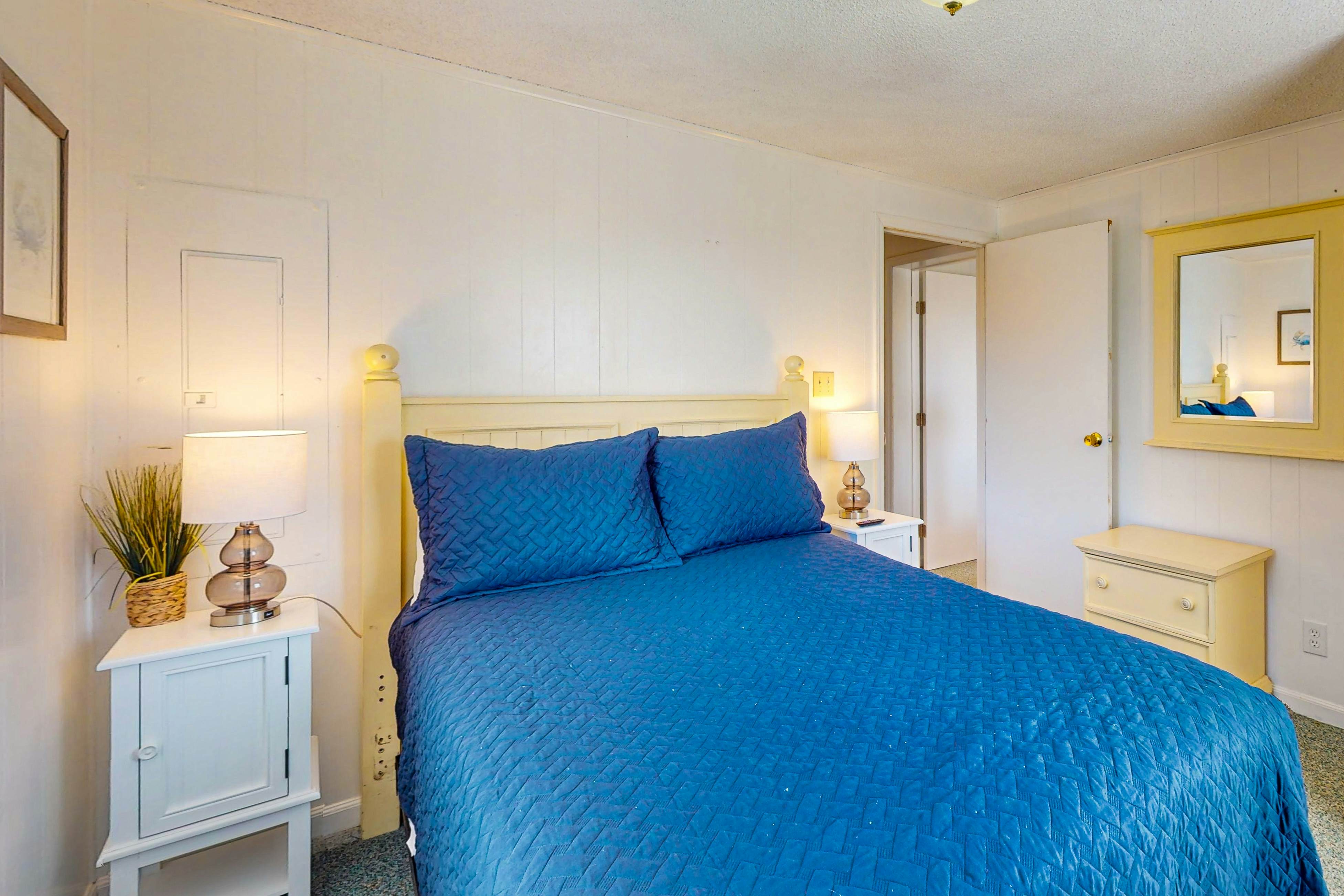 AVDE19 Kinnakeet Dunes