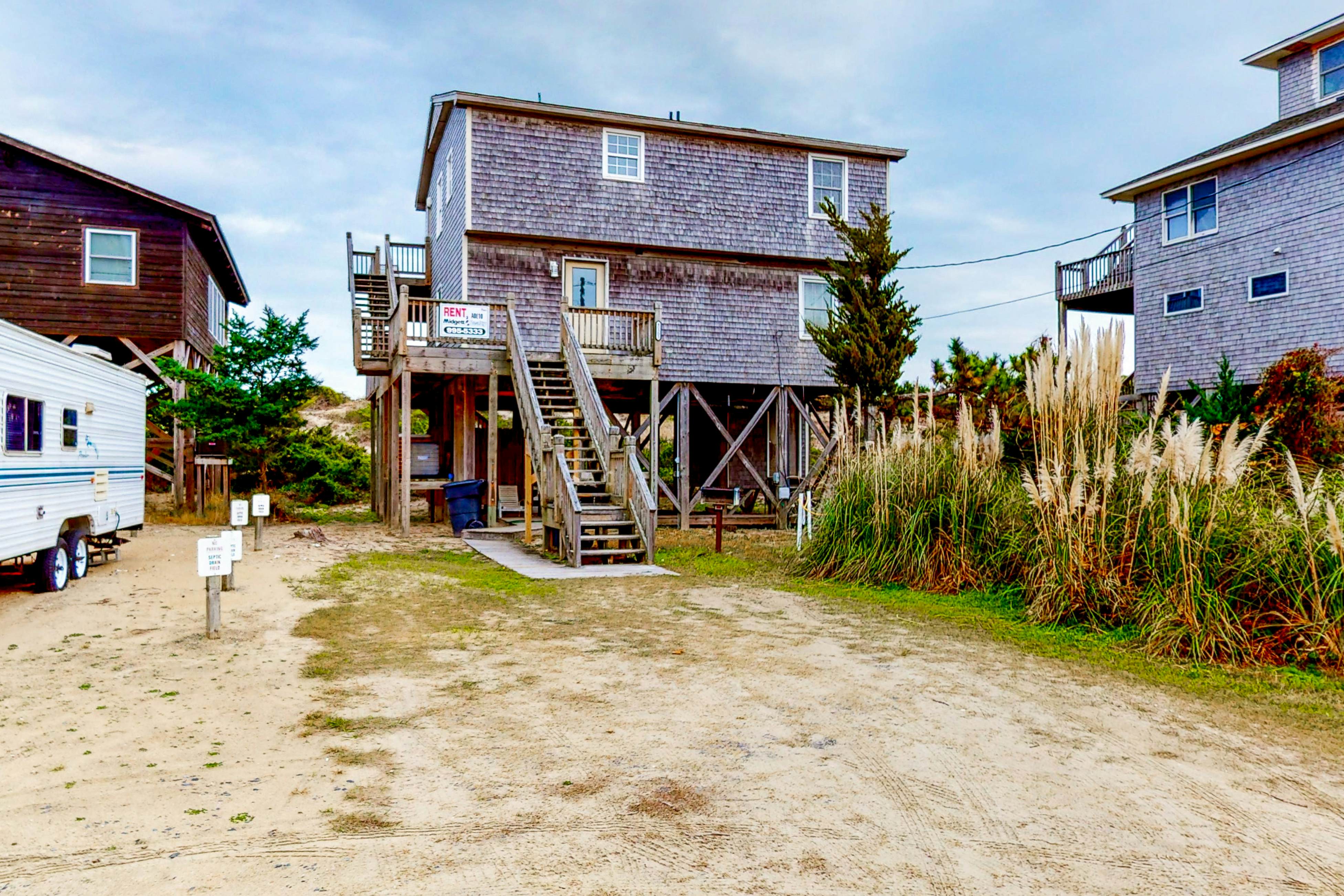 AVDE19 Kinnakeet Dunes