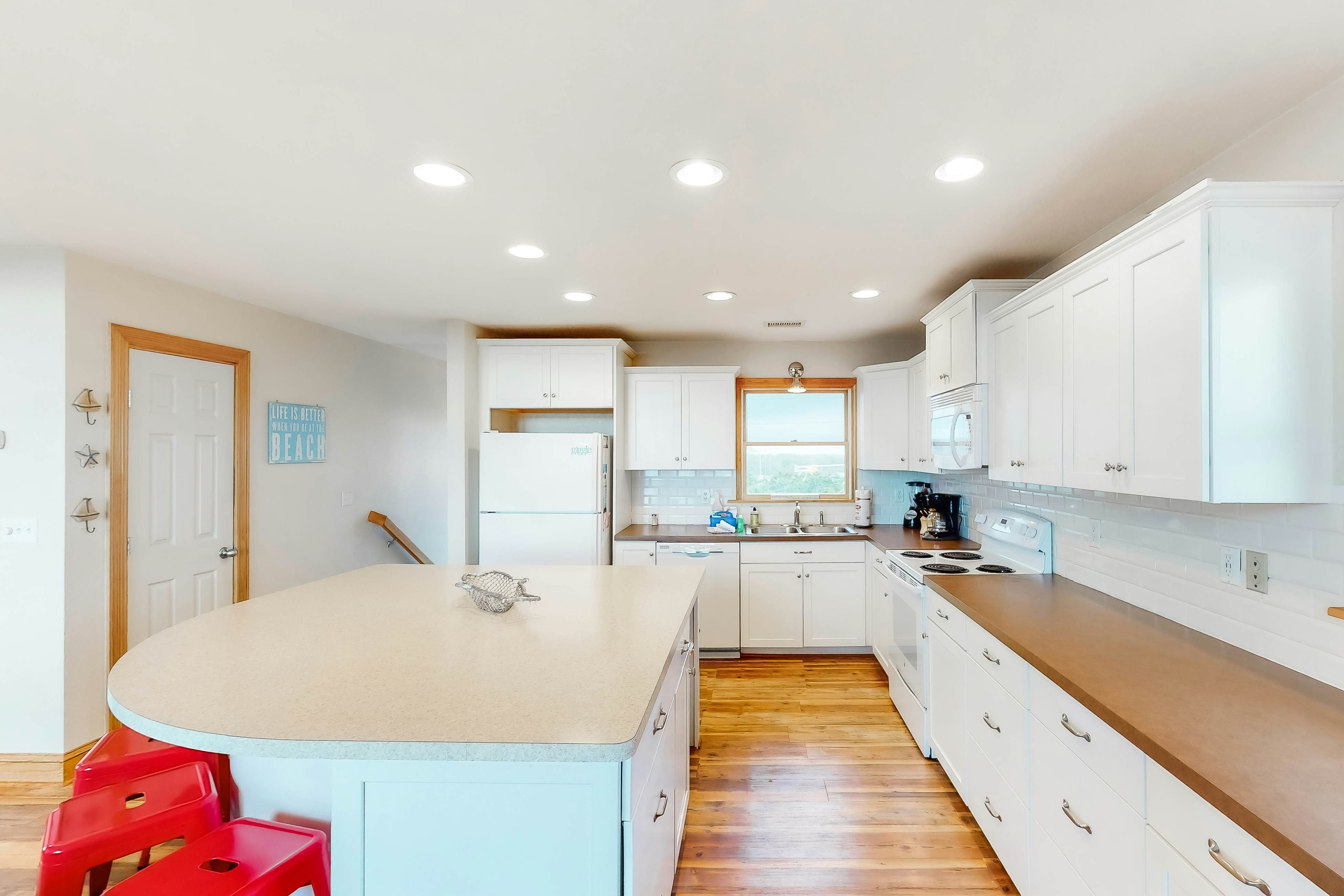 AVKS257 Shenanigans #57-2