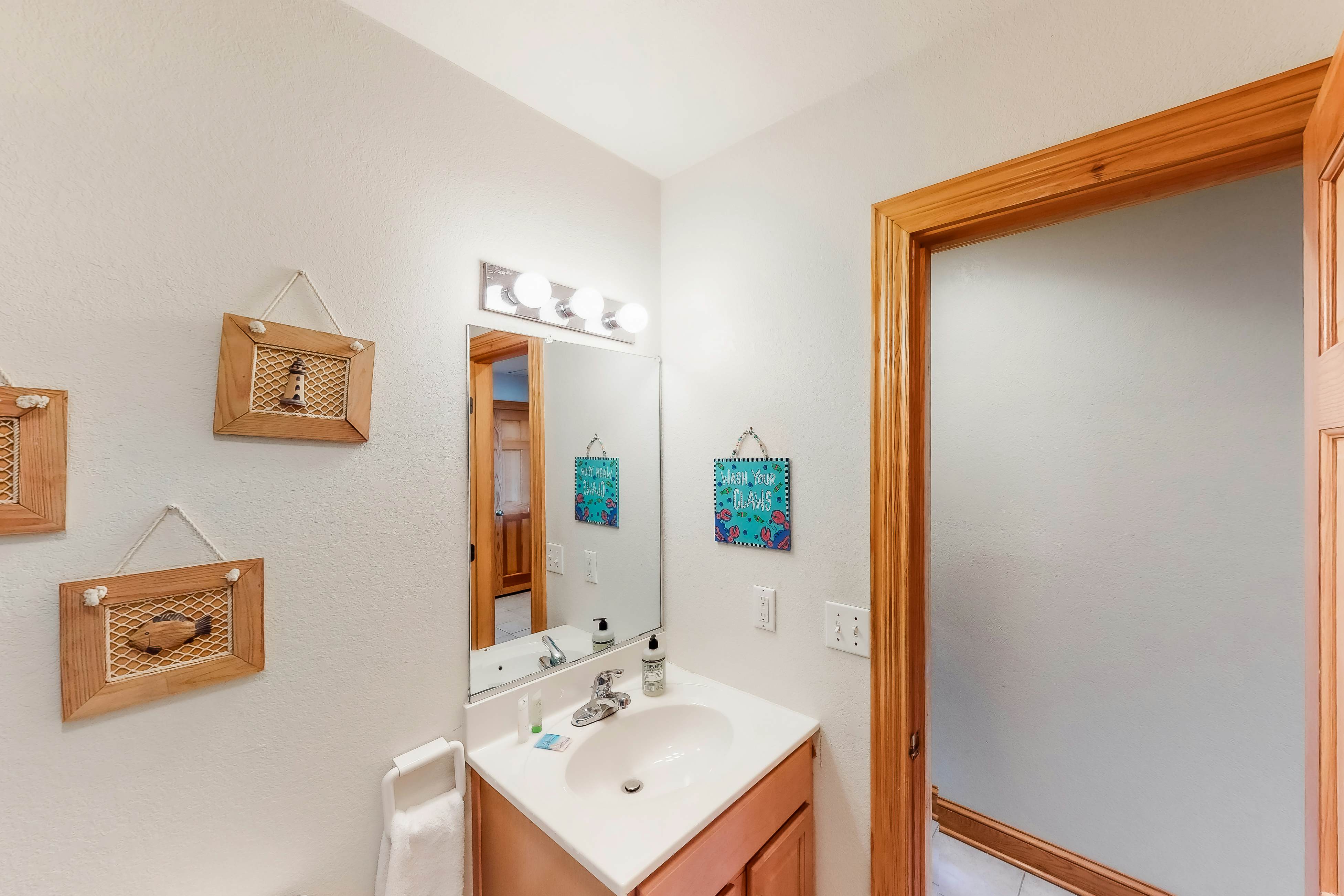 AVKS257 Shenanigans #57-2