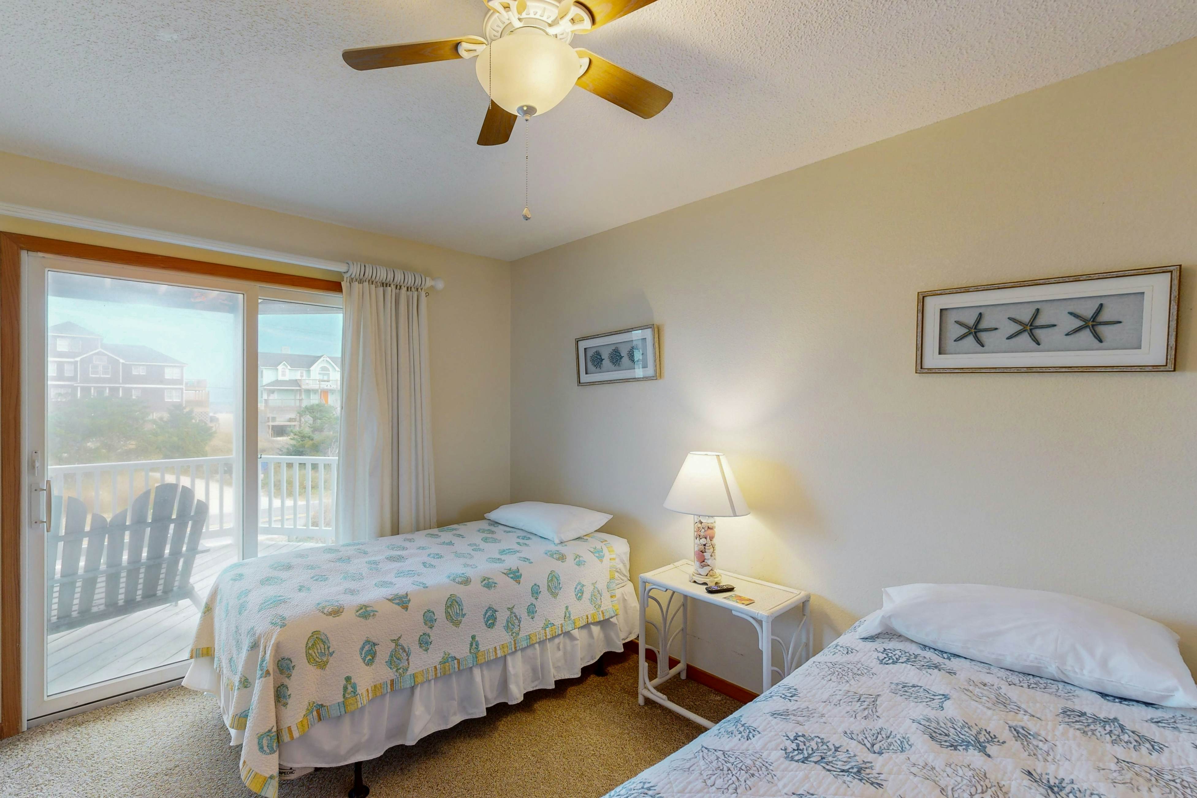 AVKS535 Dolphin Dreams