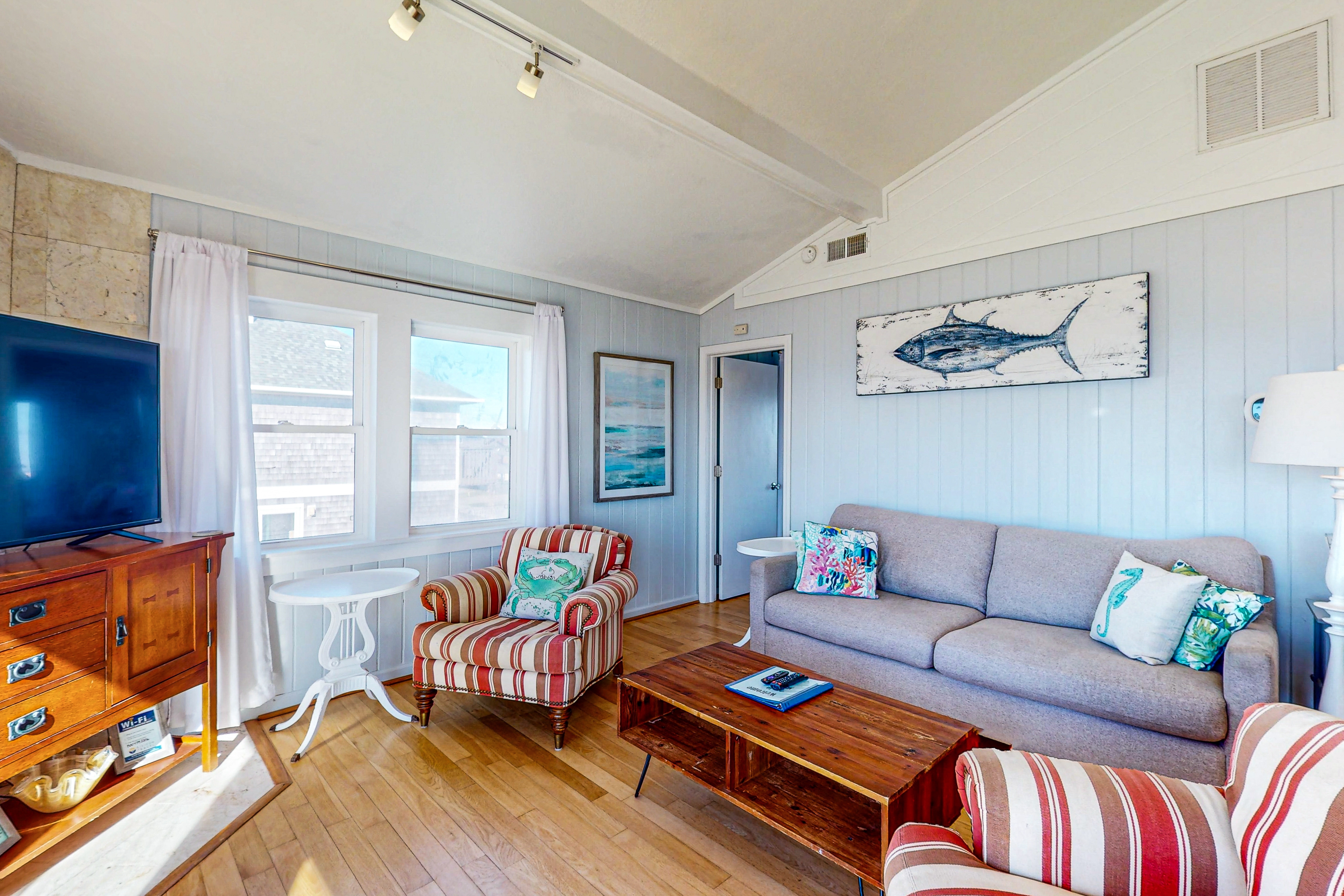 FOMV4 Happiness on the Beach