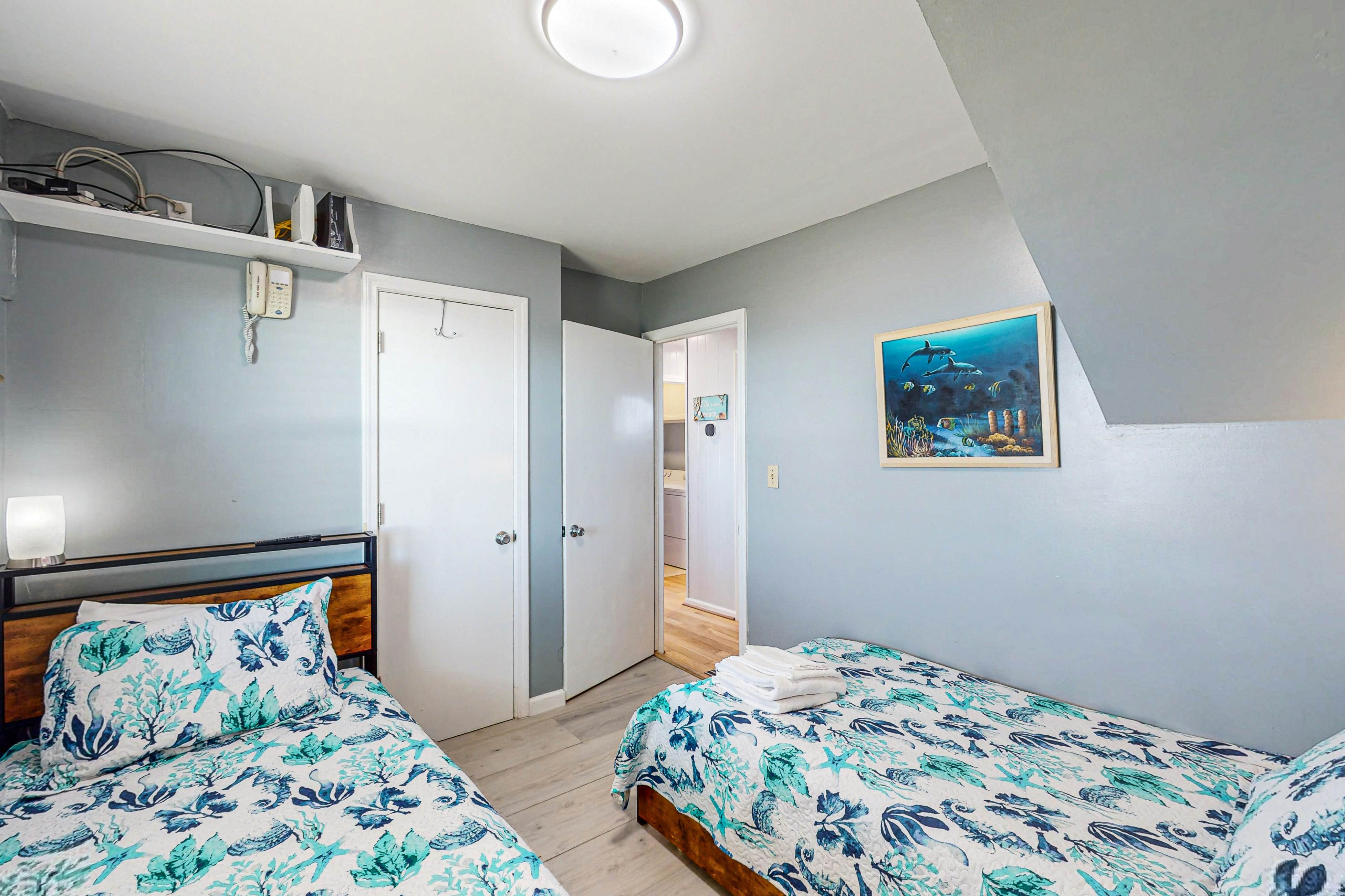 FOMV4 Happiness on the Beach