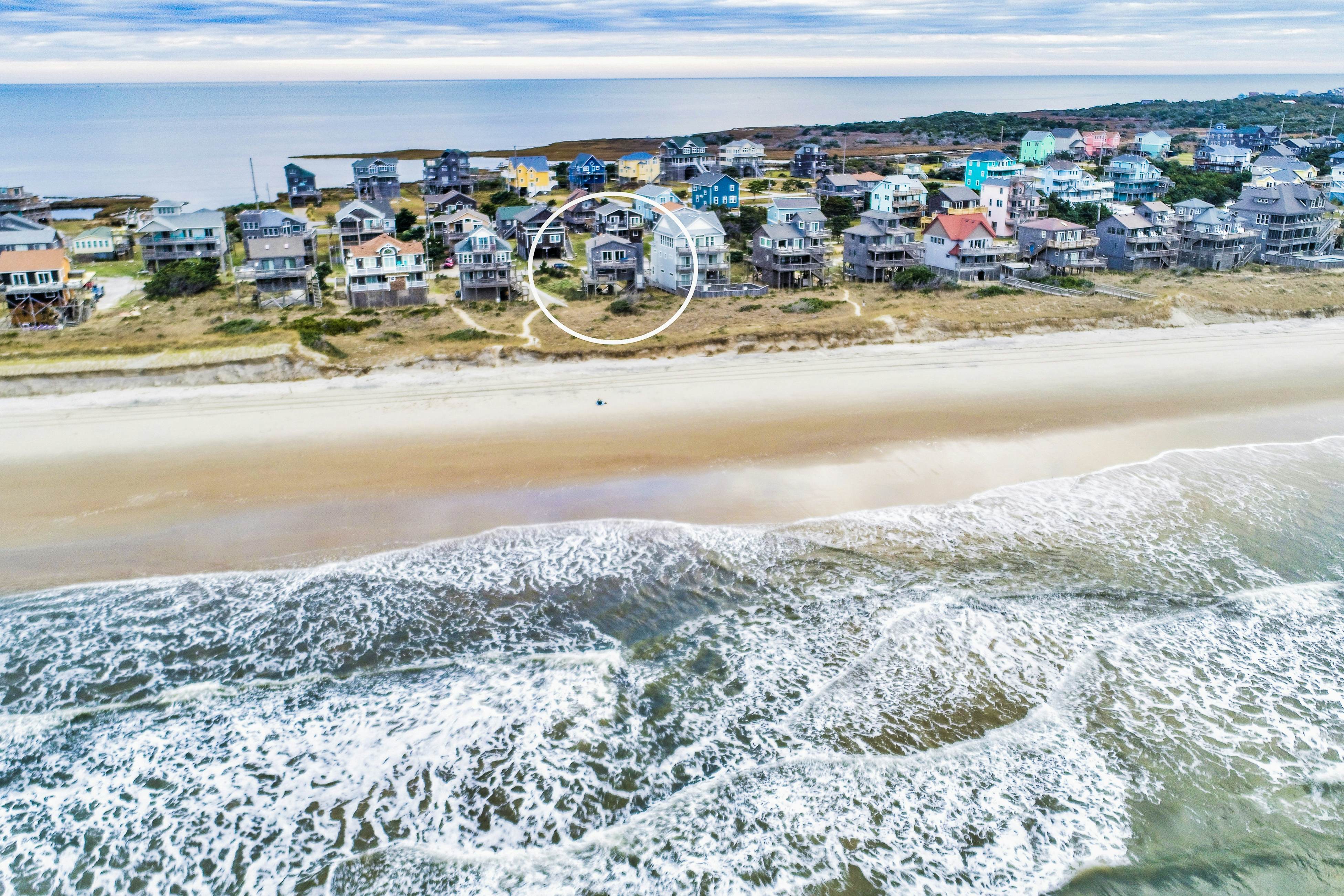 FOMV4 Happiness on the Beach