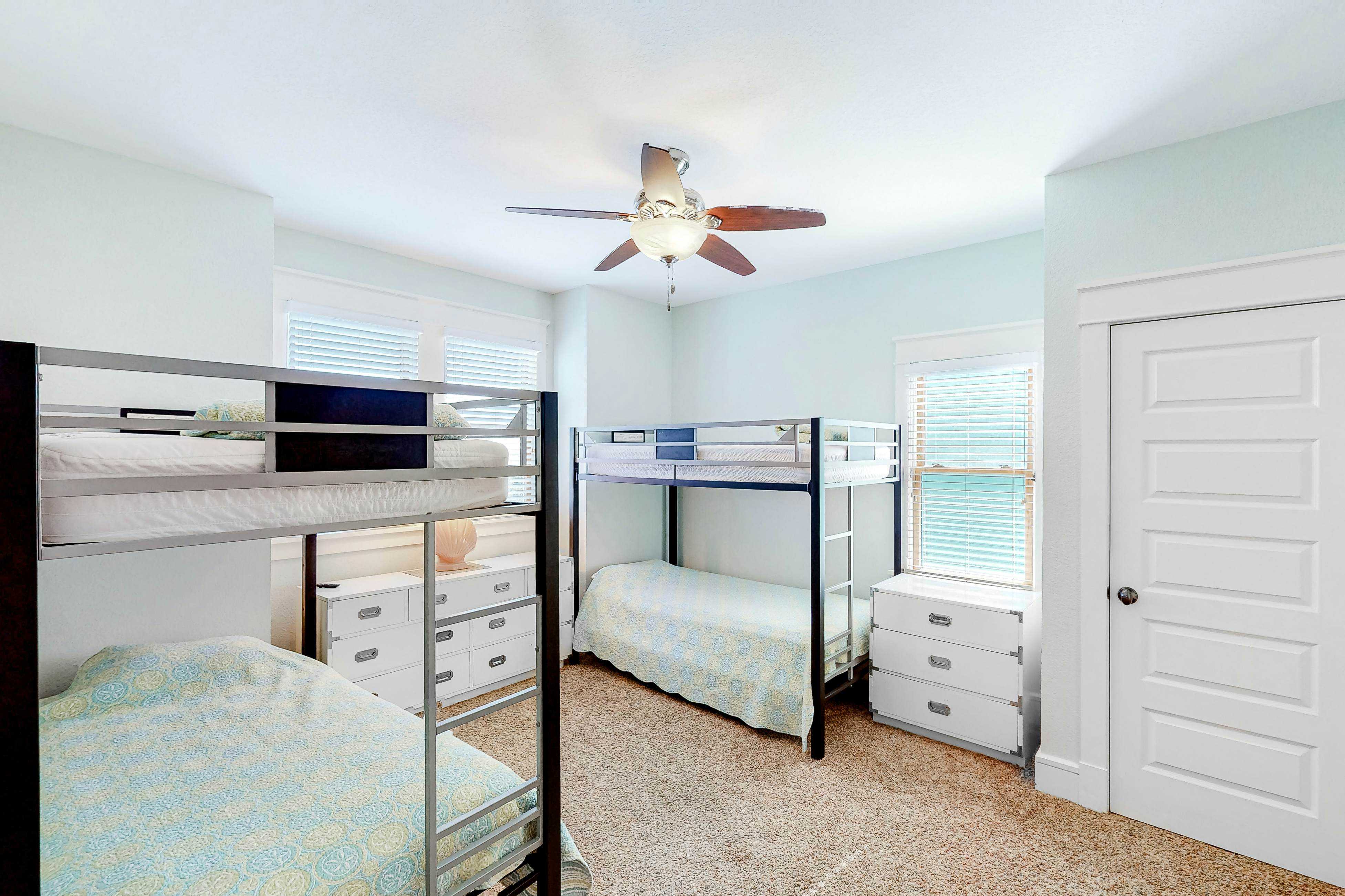 AVKS229 Heaven's Gate #9-22