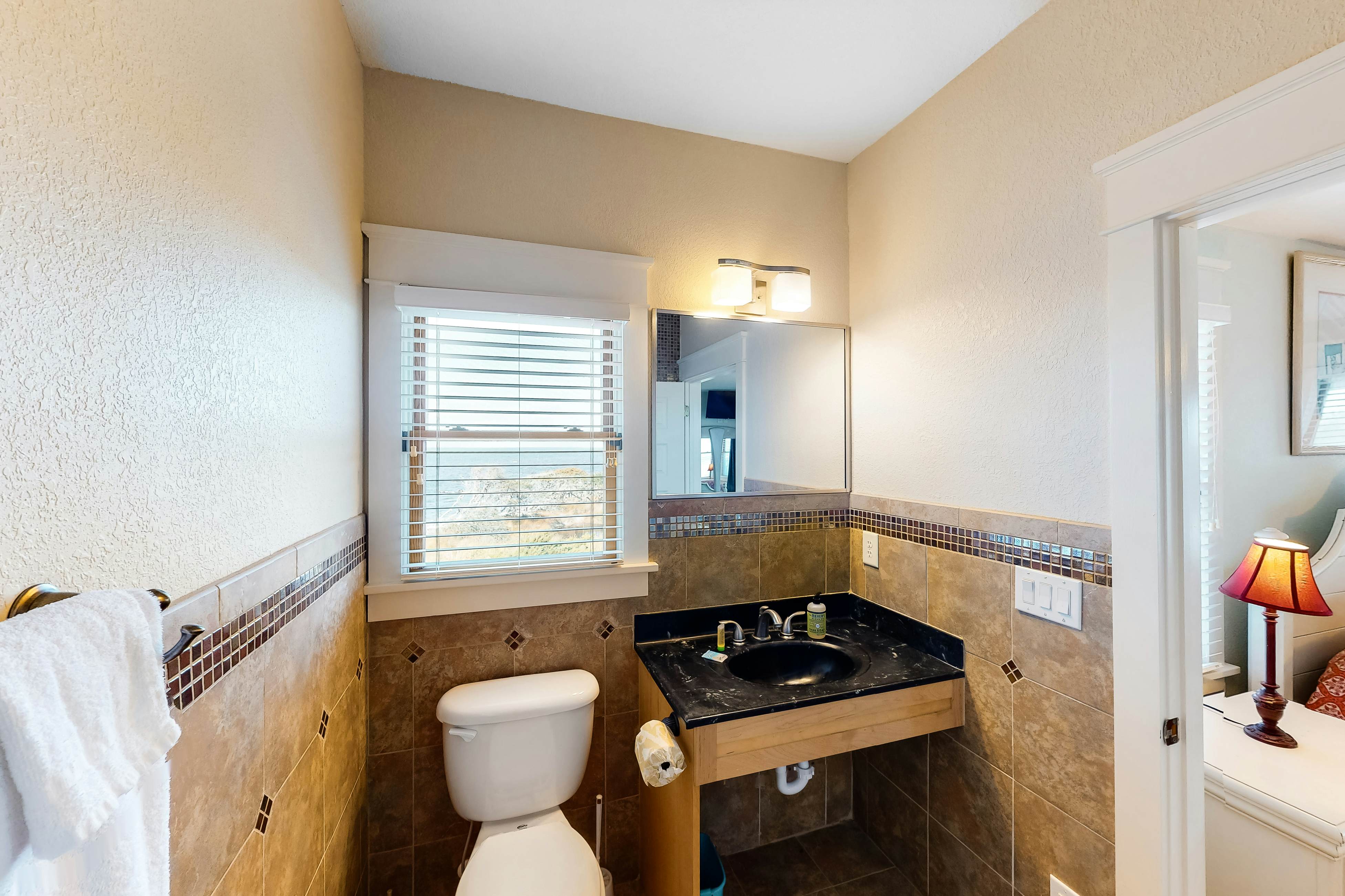 AVKS229 Heaven's Gate #9-22