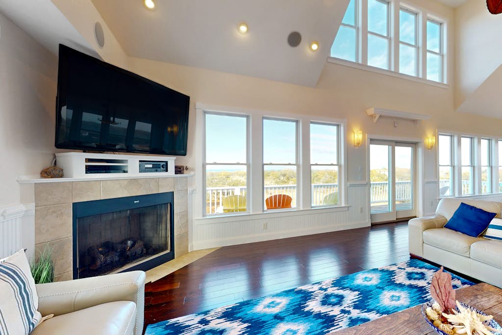 Waterfront home with ocean views, private pool & hot tub