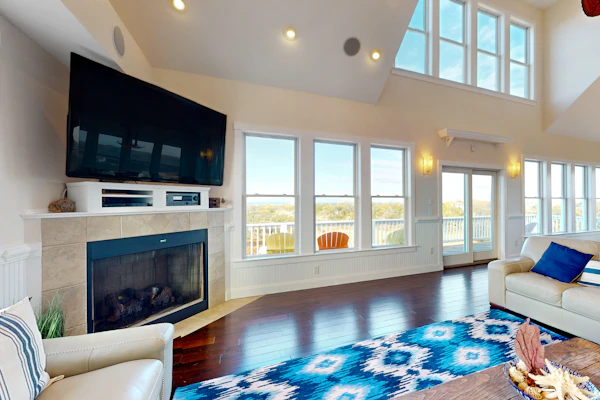 Waterfront home with ocean views, private pool & hot tub